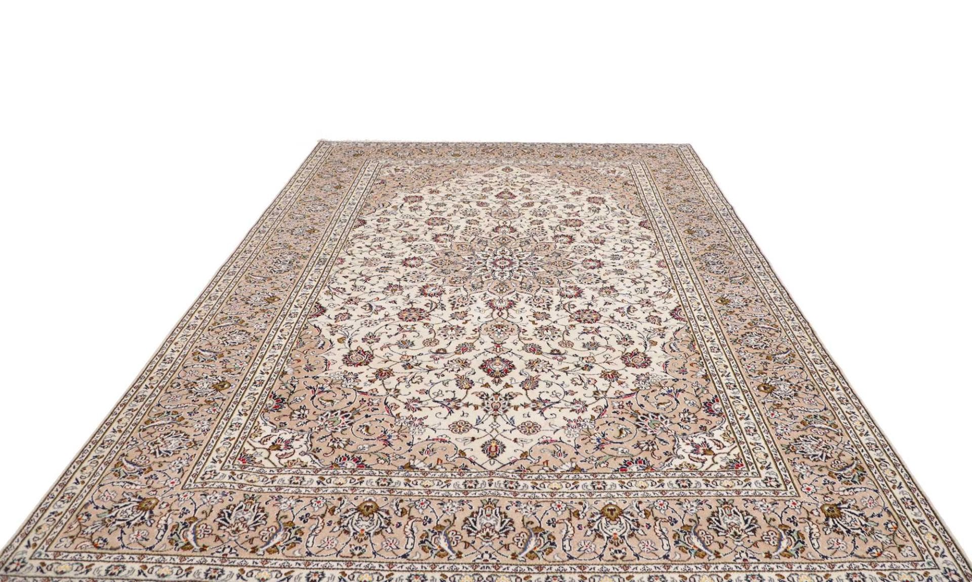 Kashan Perserteppich 243 × 345 cm aus Wolle, handgeknüpft