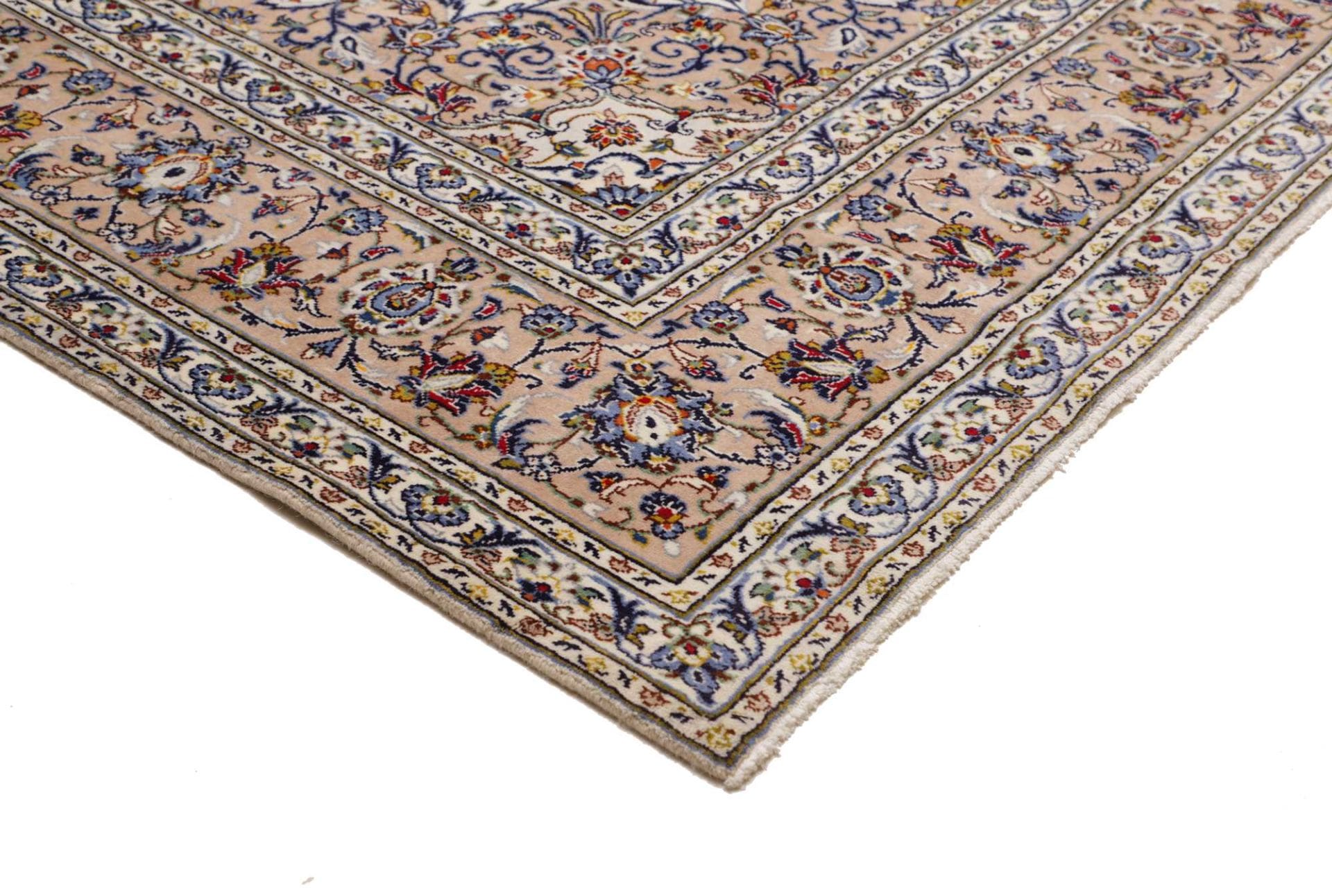 Kashan Perserteppich aus Iran, 246 × 363 cm