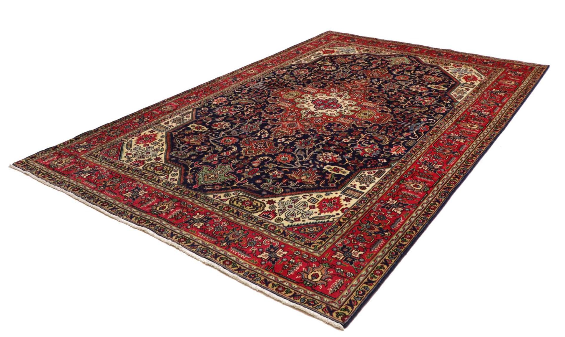 Täbriz Perserteppich 211 × 313 cm aus Wolle, handgeknüpft