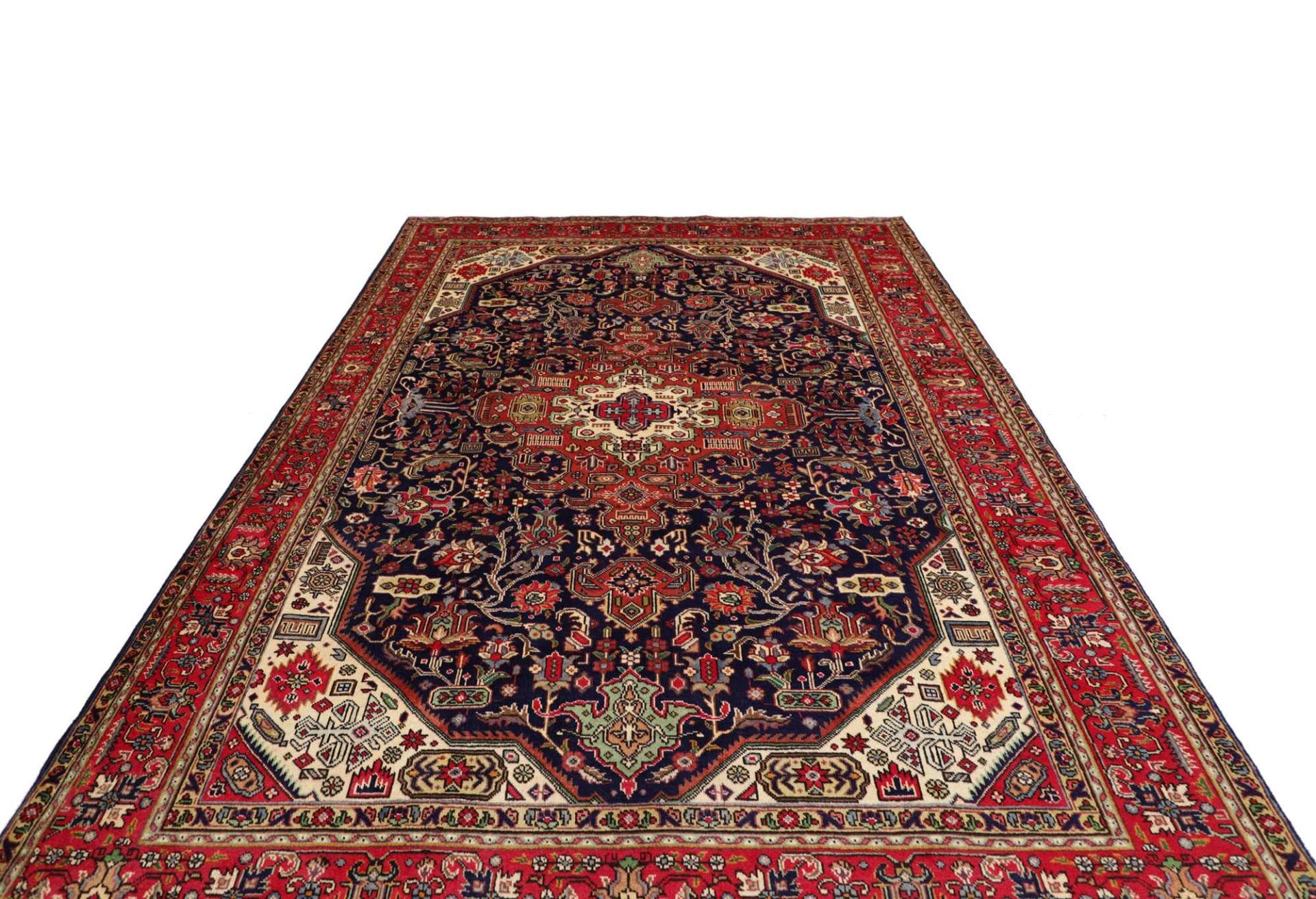 Täbriz Perserteppich 211 × 313 cm aus Wolle, handgeknüpft