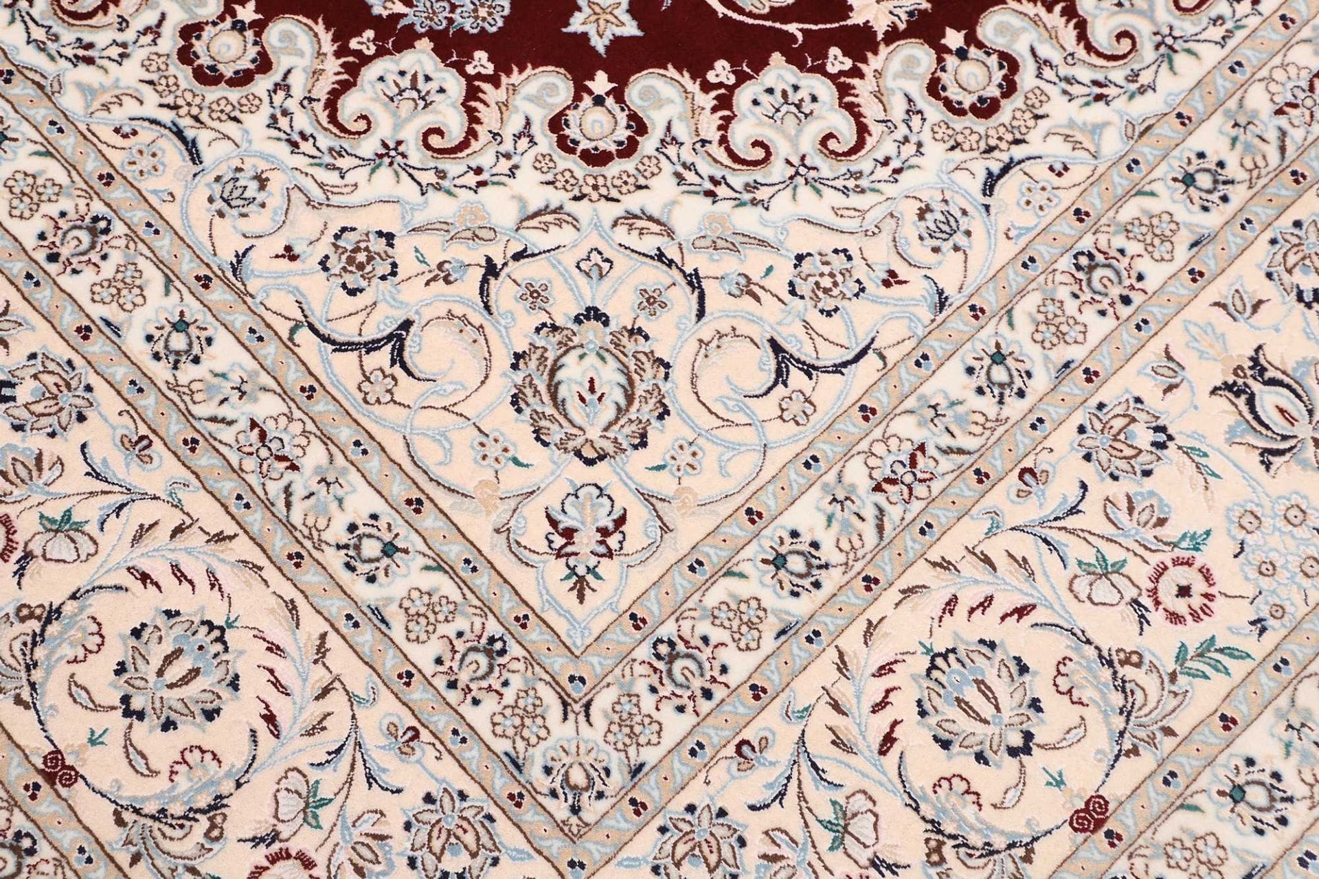Nain Perserteppich aus Iran, 213 × 316 cm