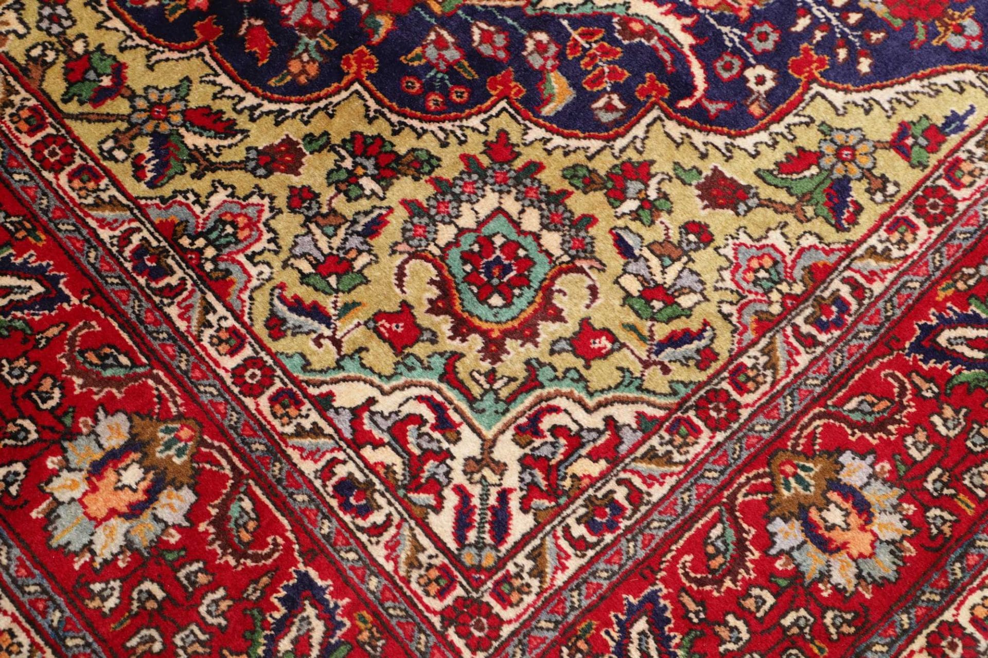 Täbriz Perserteppich aus Iran, 203 × 293 cm