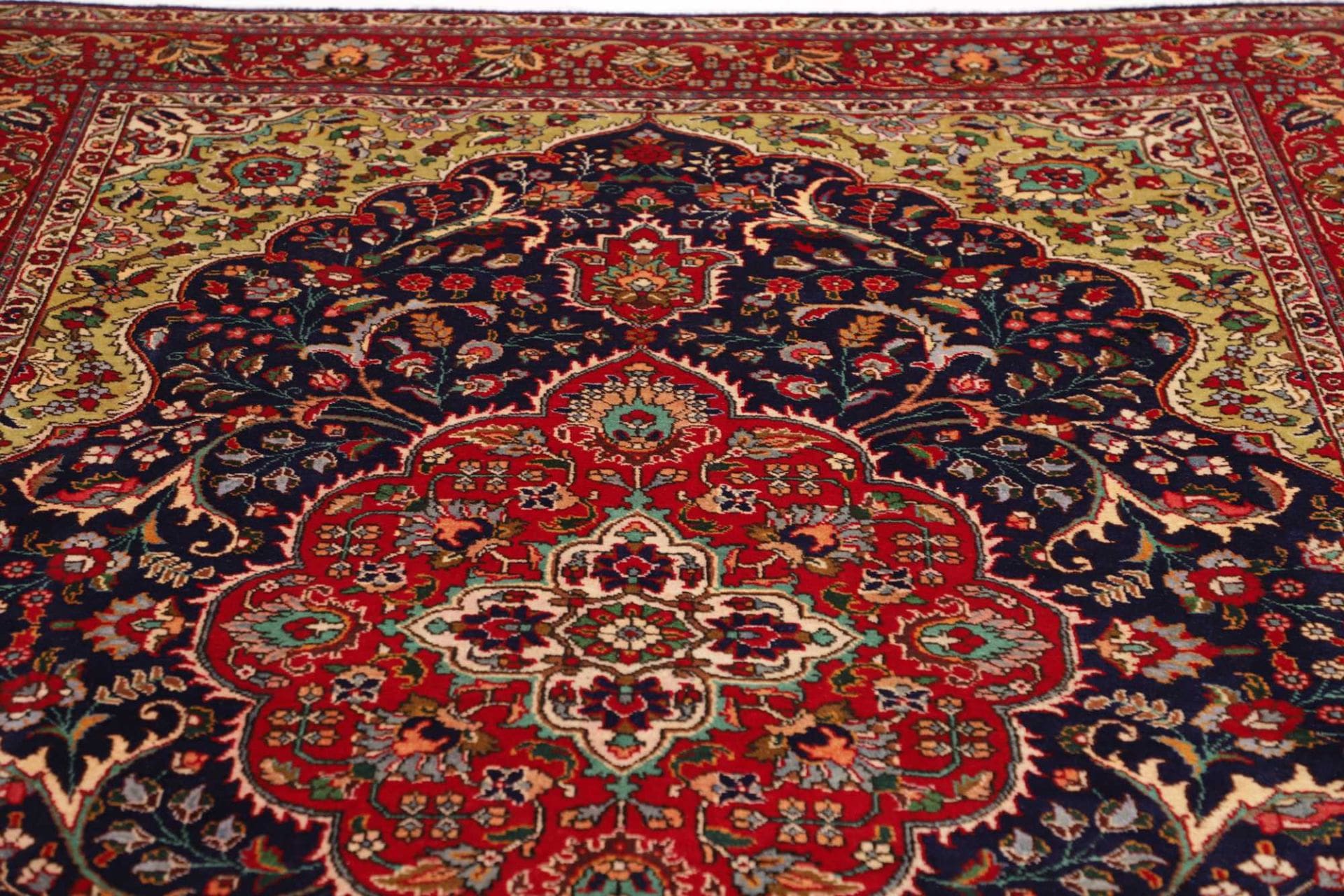 Täbriz Perserteppich aus Iran, 203 × 293 cm