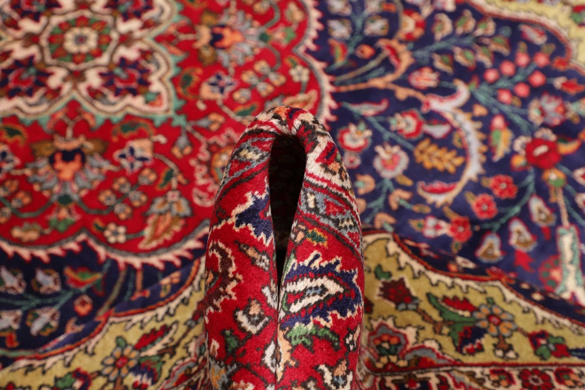 Täbriz Perserteppich aus Iran, 203 × 293 cm