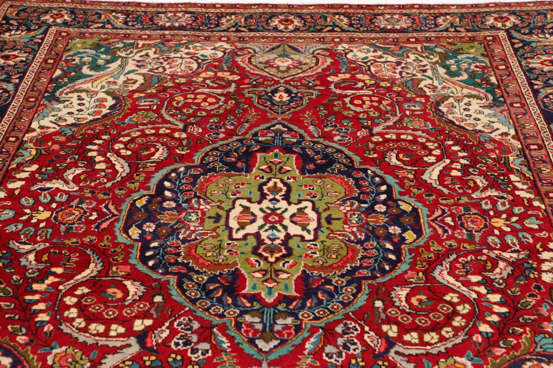 Täbriz Perserteppich aus Iran, 208 × 280 cm