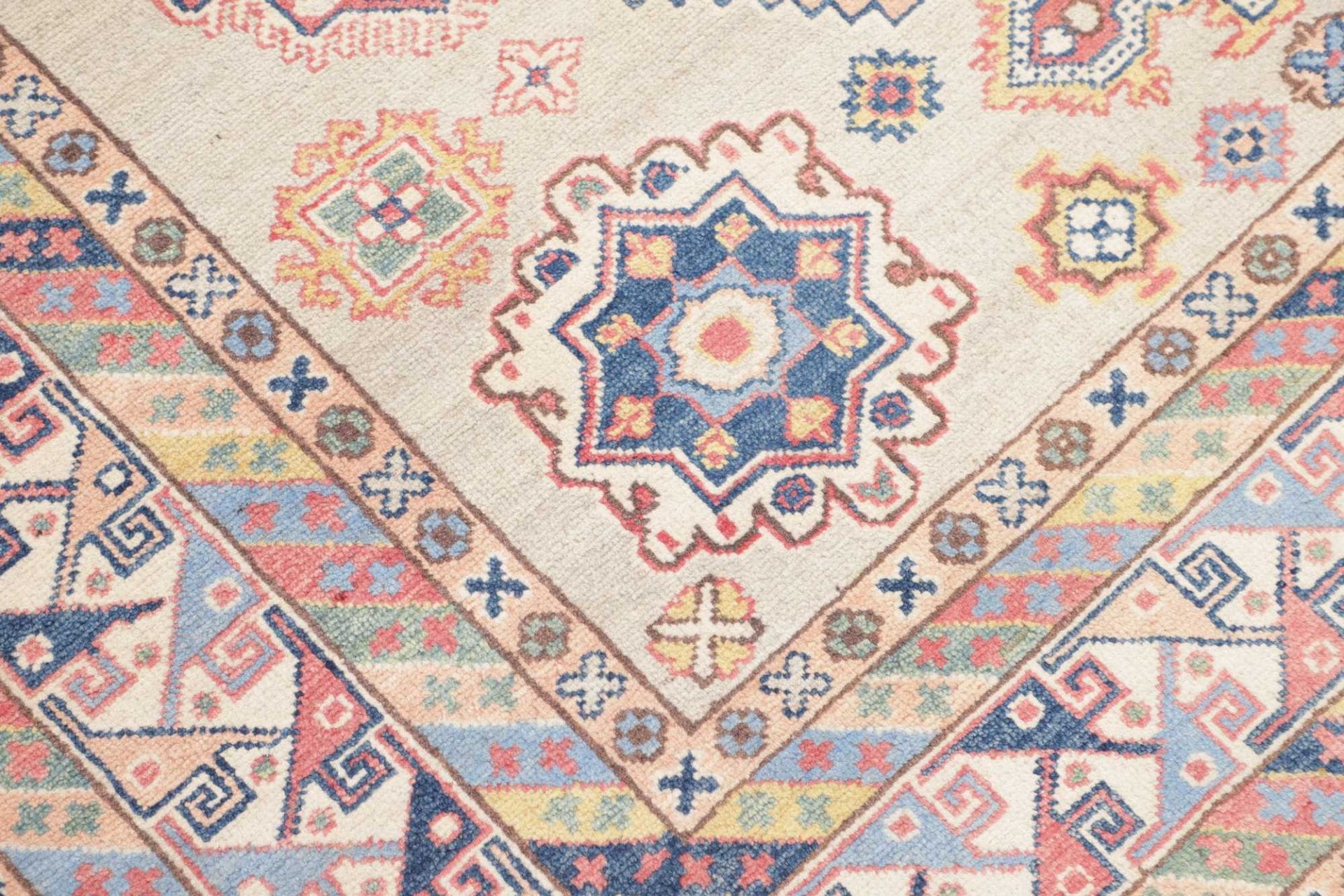 Handgeknüpfter Kazak Orientteppich 198 × 278 cm