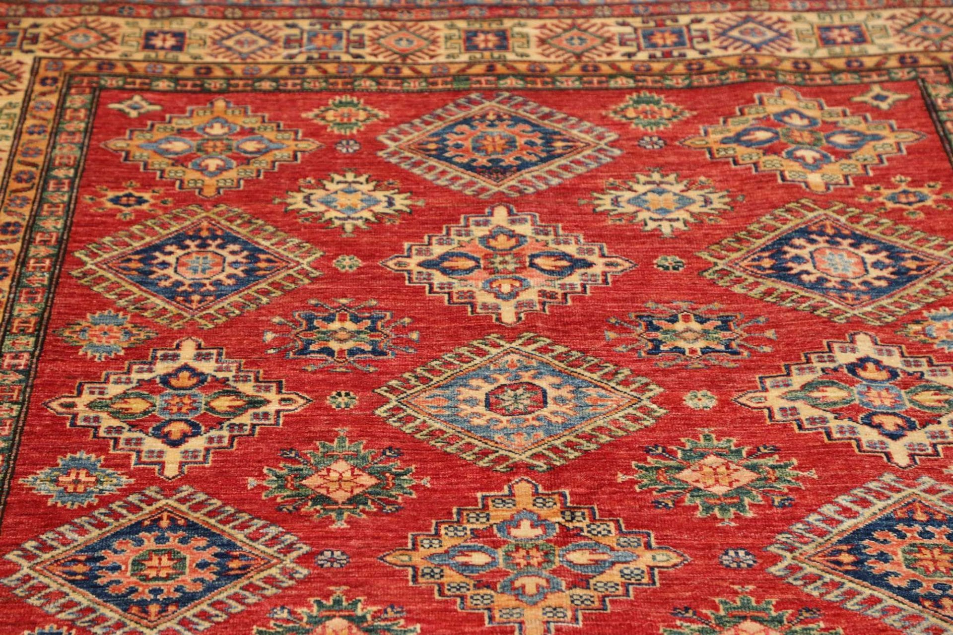 kazak-teppich-175-x-242cm-geometrische-muster-handgeknupft-6 Handgeknüpfter Kazak Orientteppich 175 × 242 cm