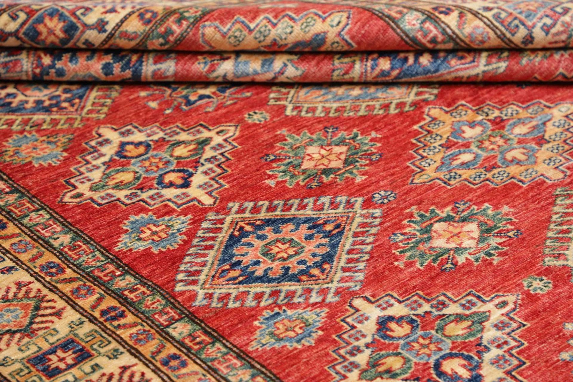 kazak-teppich-175-x-242cm-geometrische-muster-handgeknupft-9 Handgeknüpfter Kazak Orientteppich 175 × 242 cm
