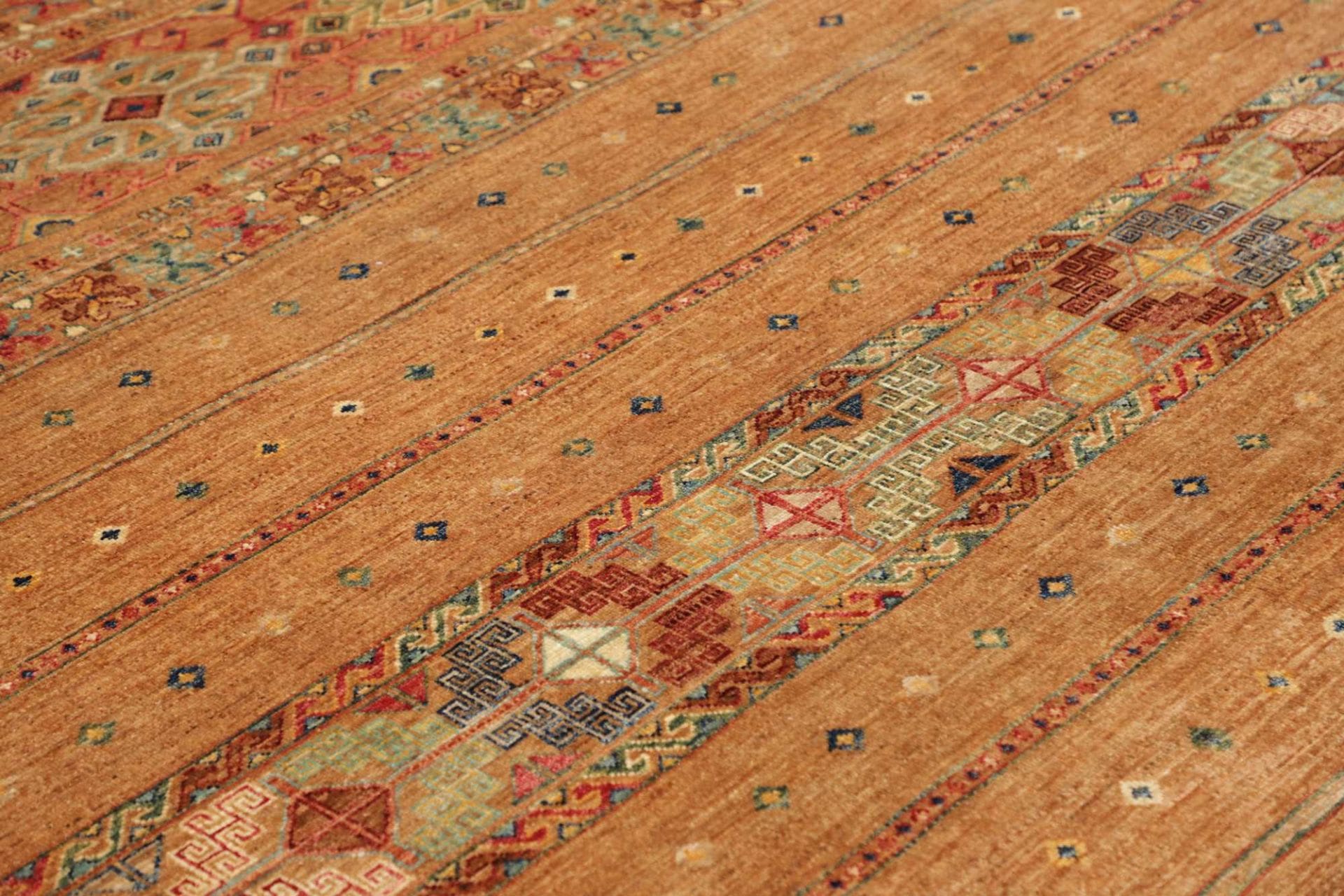 Handgeknüpfter Samarkand Orientteppich, 169 × 247 cm, Wolle