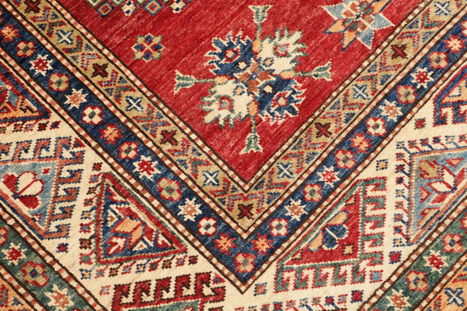 Handgeknüpfter Kazak Orientteppich 180 × 248 cm