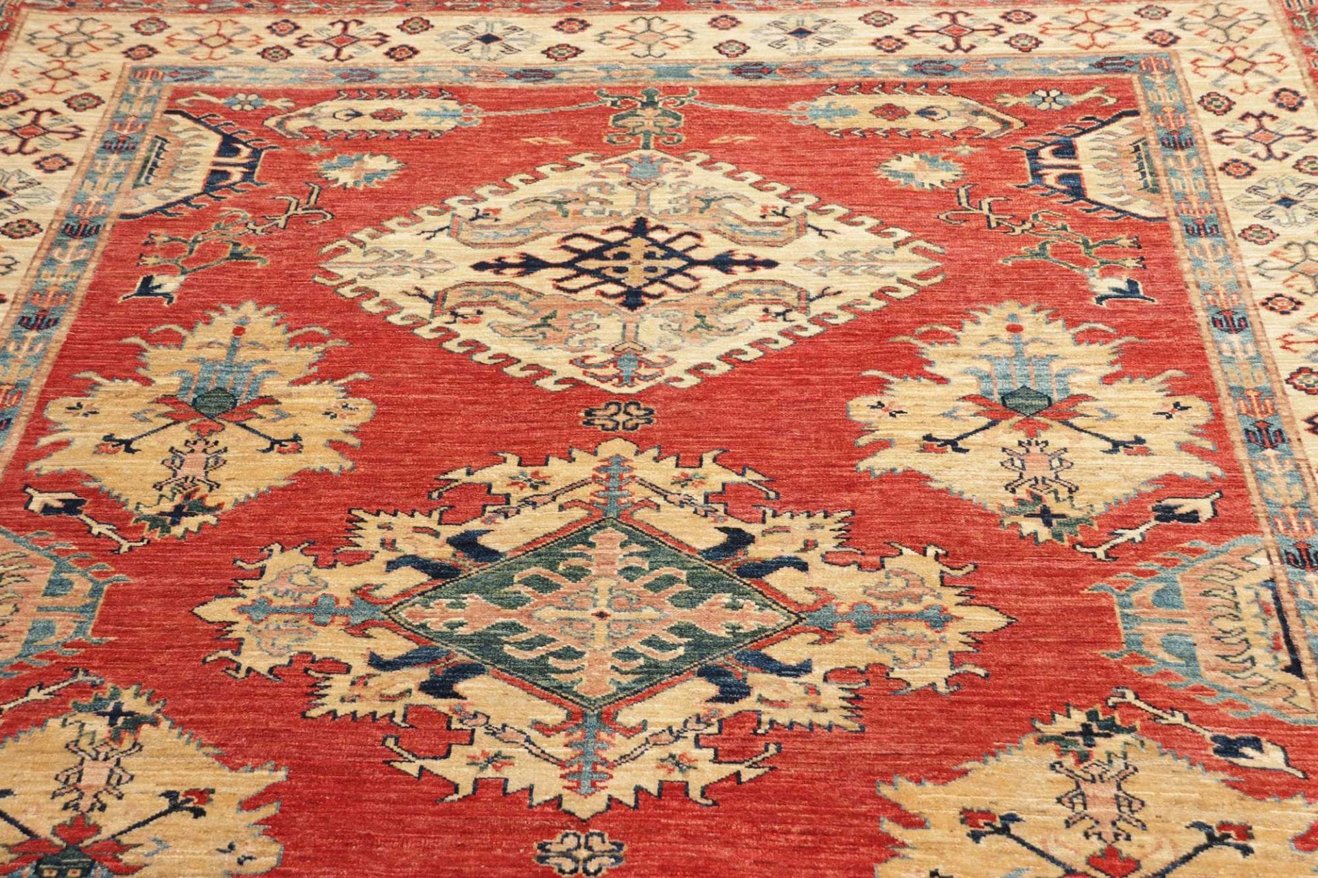 Kazak Orientteppich 174 × 239 cm aus Wolle, handgeknüpft