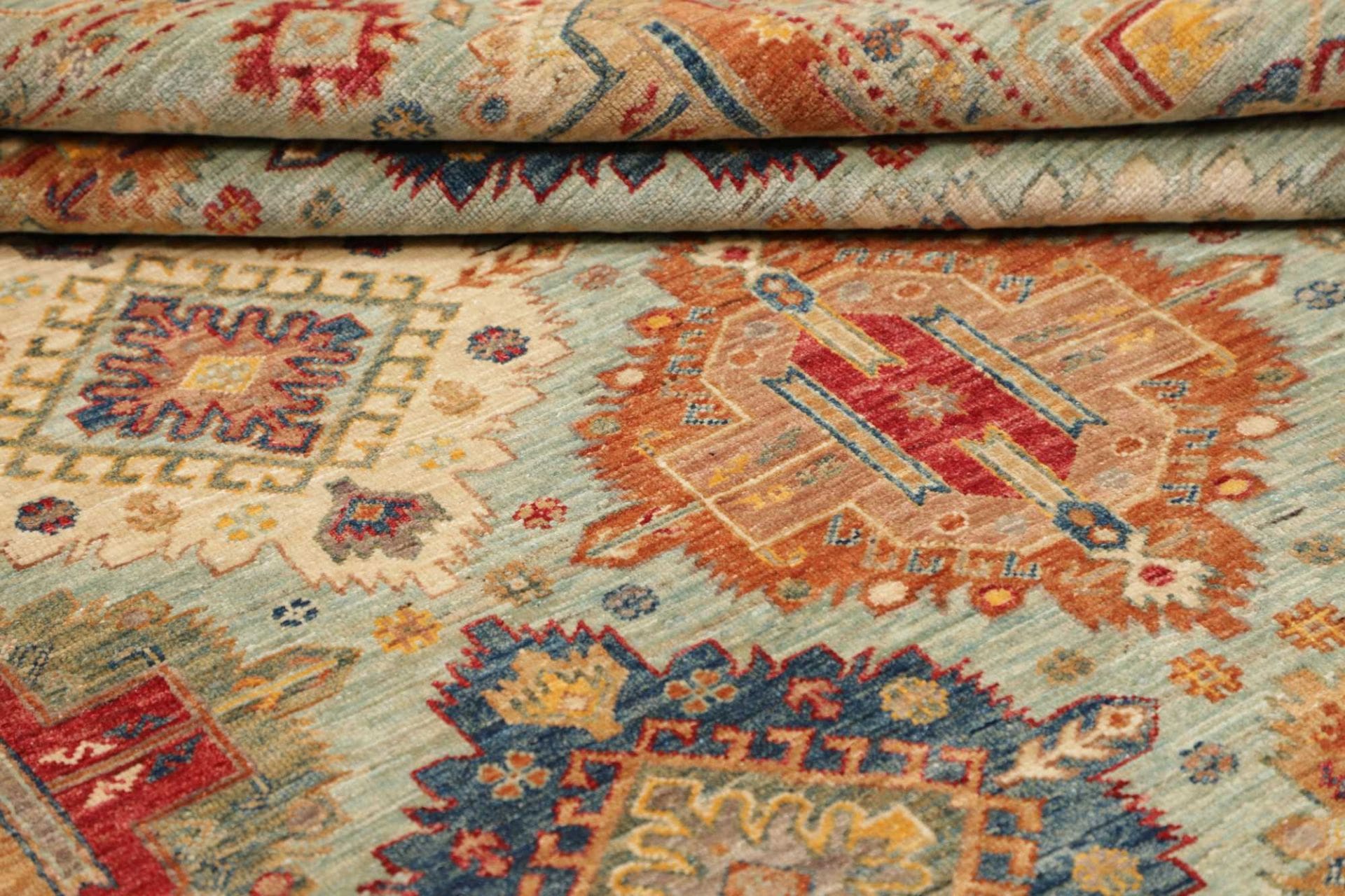 Handgeknüpfter Samarkand Orientteppich 172 × 224 cm