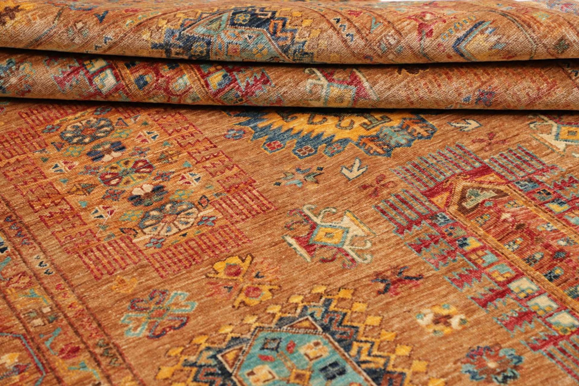Handgeknüpfter Samarkand Orientteppich, 174 × 244 cm, Wolle
