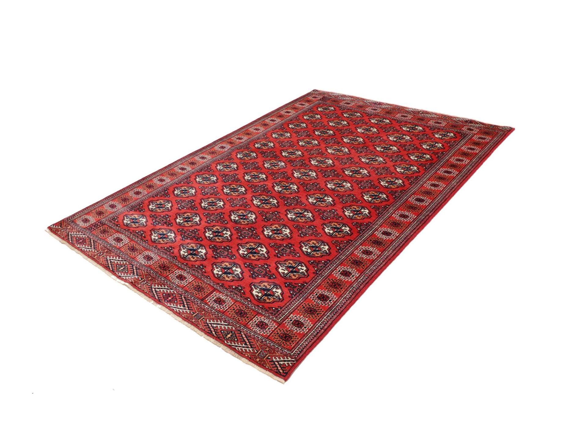 Handgeknüpfter Turkmen Perserteppich 153 × 217 cm