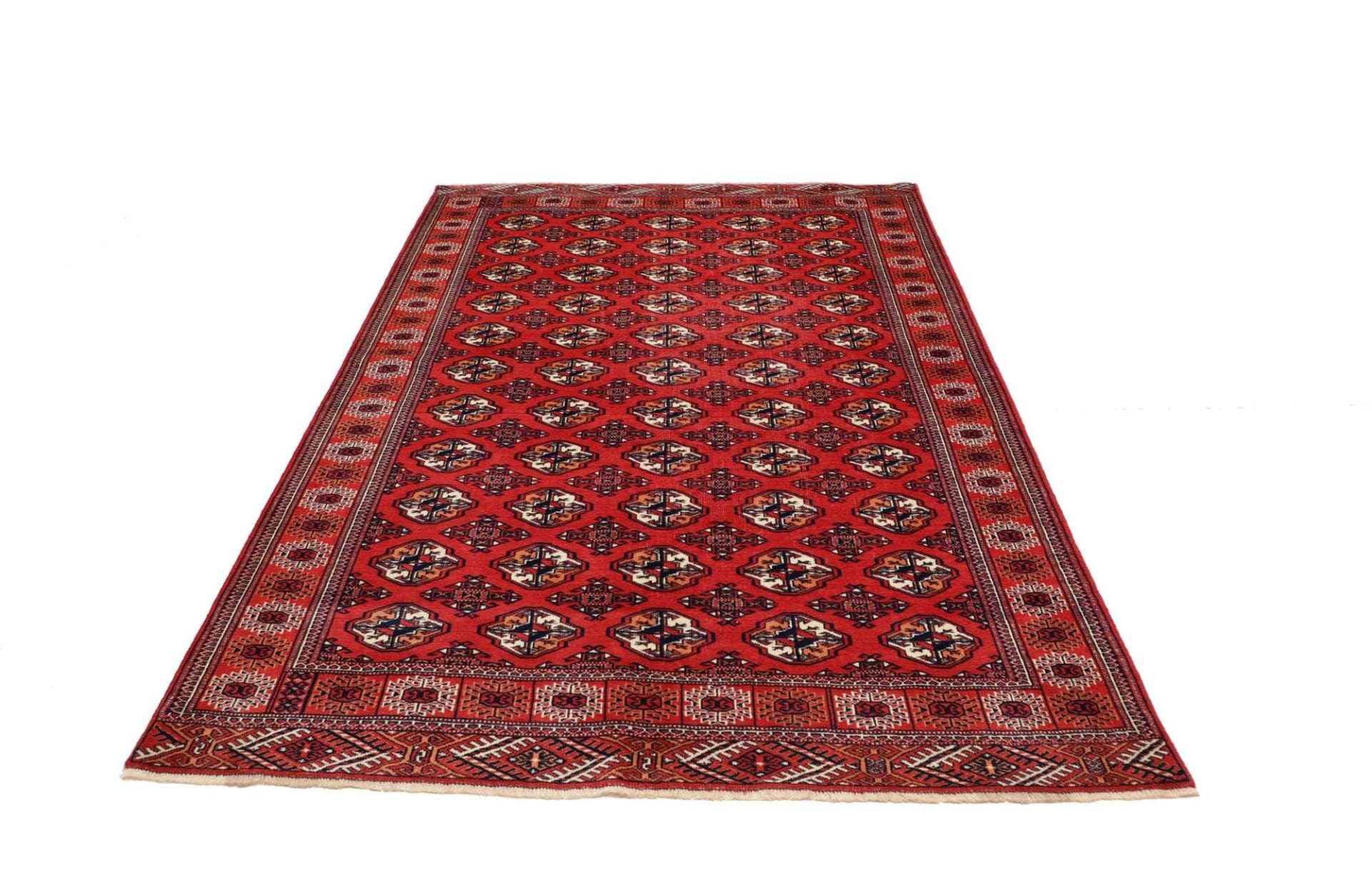Handgeknüpfter Turkmen Perserteppich 153 × 217 cm