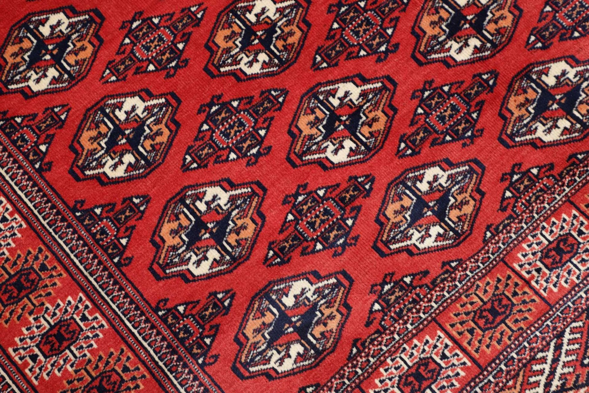 Handgeknüpfter Turkmen Perserteppich 153 × 217 cm