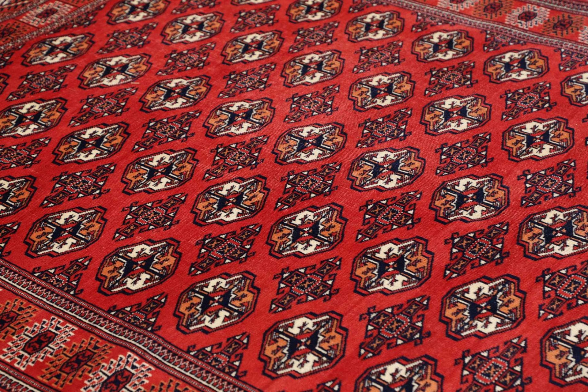 Handgeknüpfter Turkmen Perserteppich 153 × 217 cm