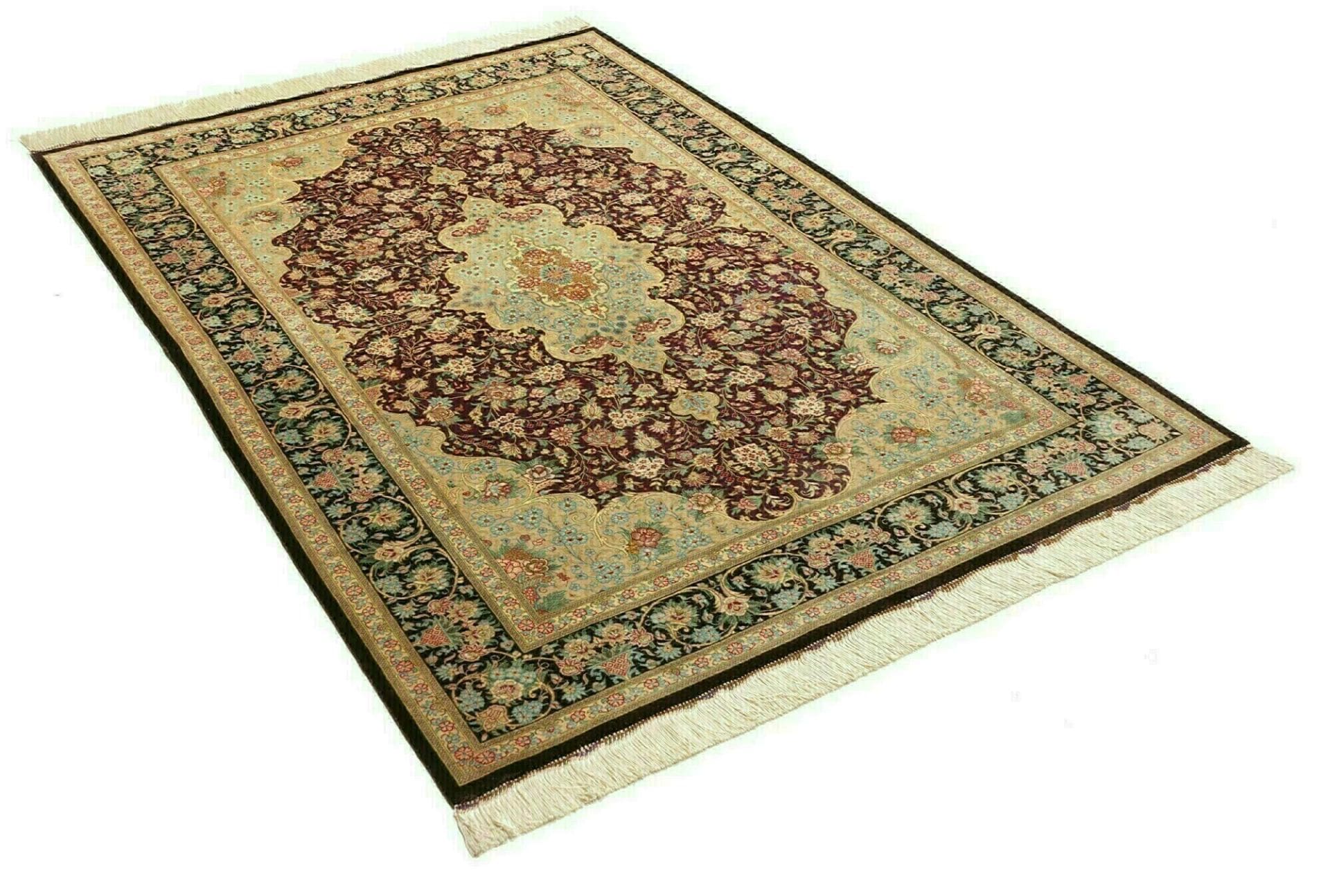 Ghom Perserteppich 136 × 200 cm aus Seide, handgeknüpft