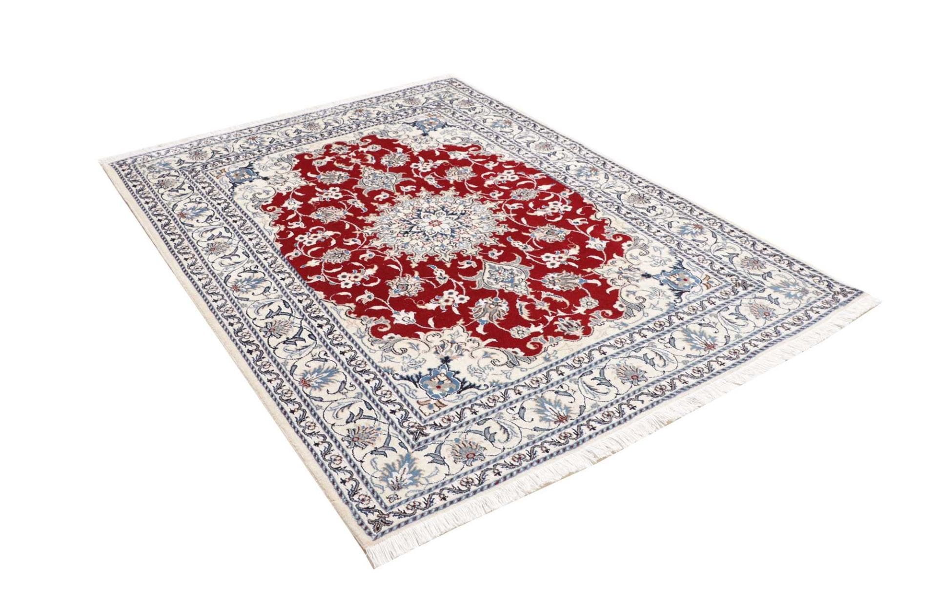 Handgeknüpfter Nain Perserteppich 151 × 200 cm