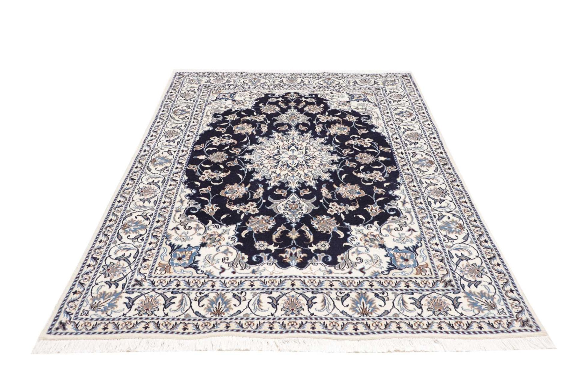 Nain Perserteppich 153 × 210 cm aus Wolle, handgeknüpft