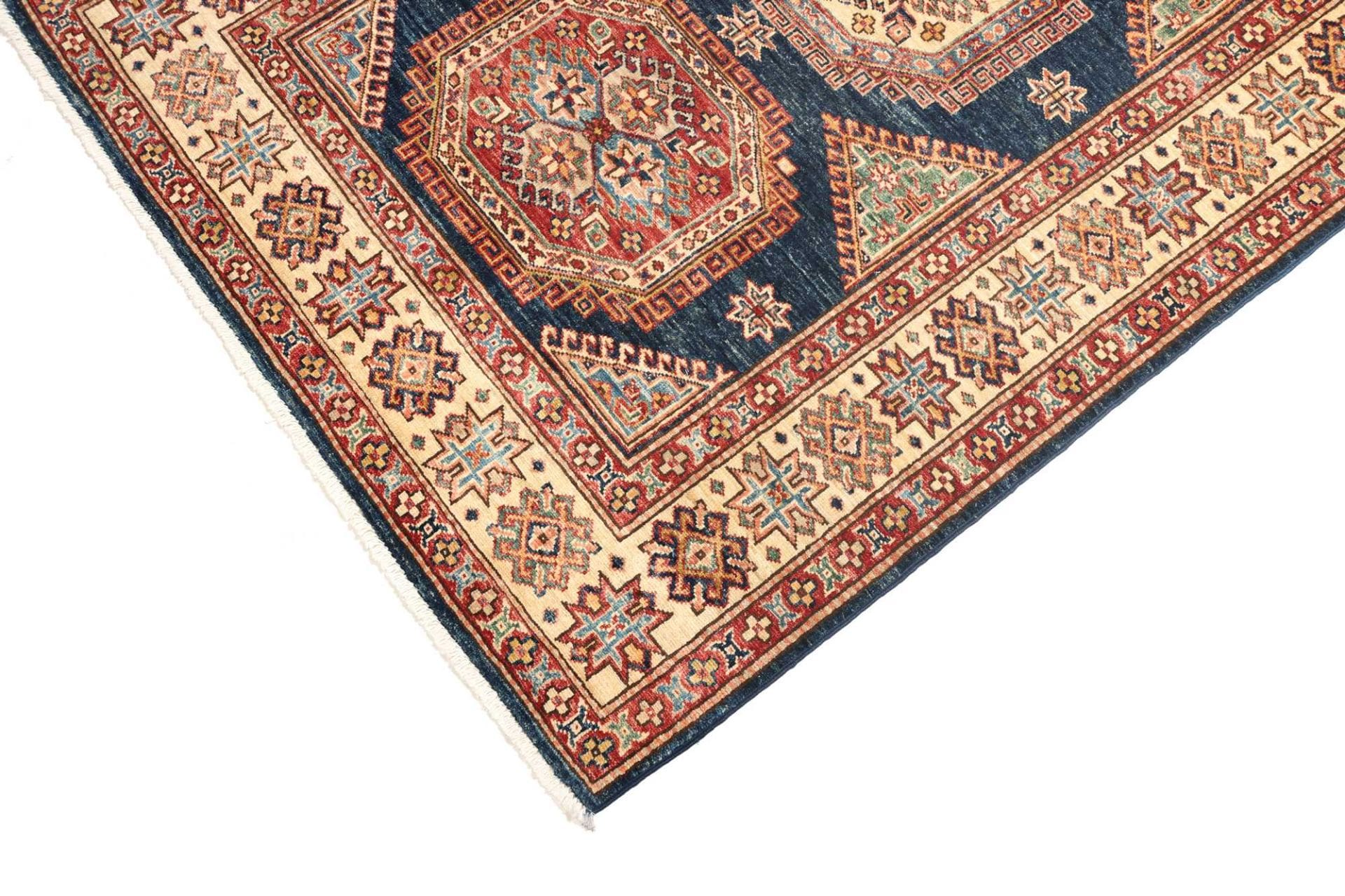 kazak-teppich-126-x-181-cm-handgeknupft-geometrische-muster-6 Handgeknüpfter Kazak Orientteppich, 126 × 181 cm, Wolle