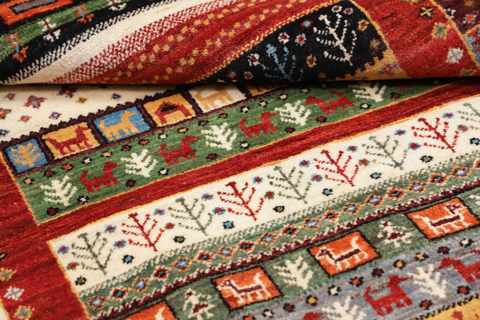 Handgeknüpfter Loribaft Orientteppich 122 × 186 cm