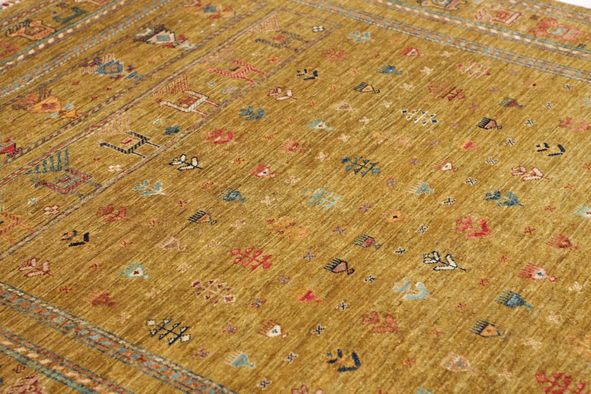 Handgeknüpfter Samarkand Orientteppich 153 × 206 cm