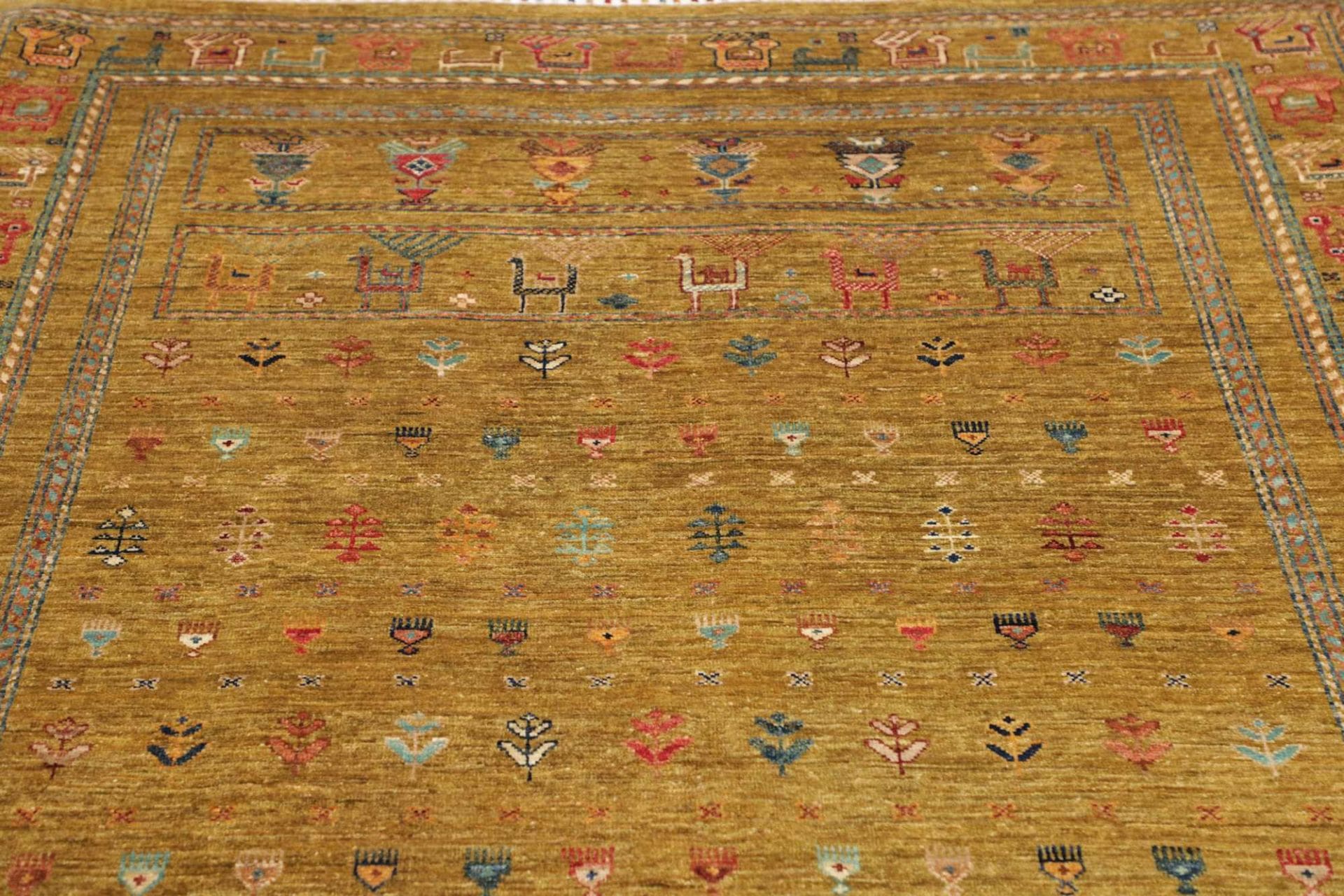 Handgeknüpfter Samarkand Orientteppich 153 × 206 cm