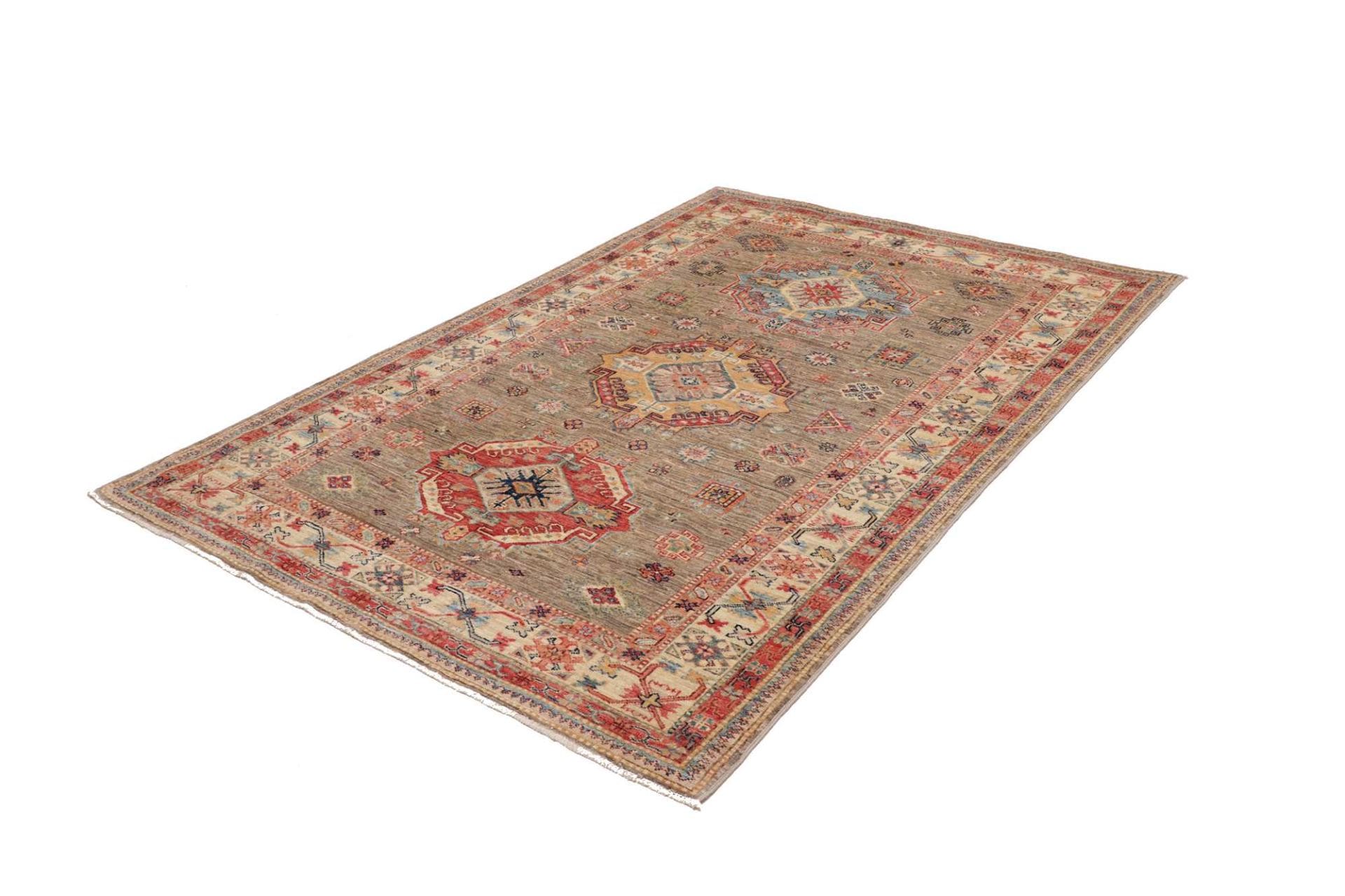 Kazak Orientteppich 150 × 210 cm aus Wolle, handgeknüpft