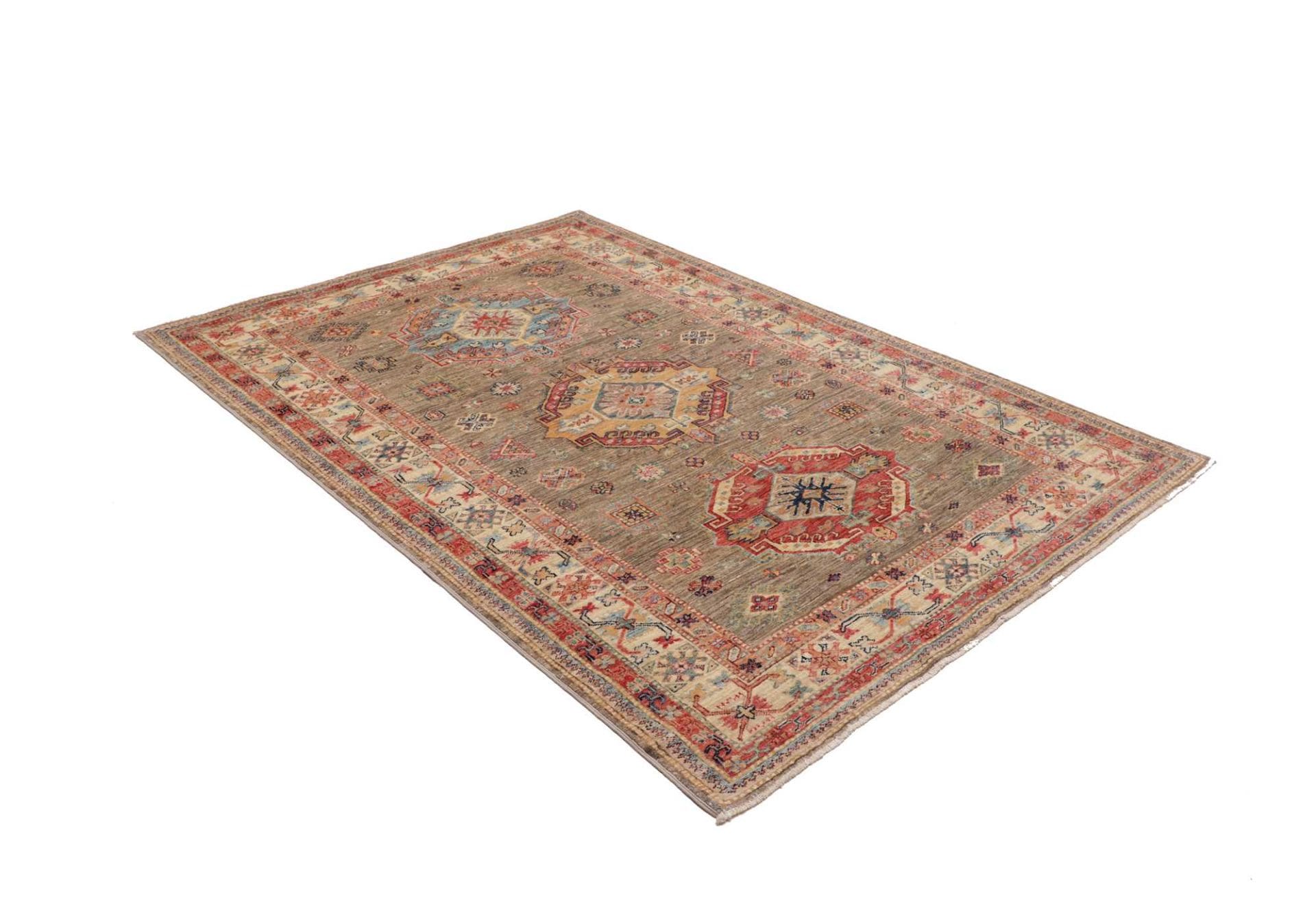 Kazak Orientteppich 150 × 210 cm aus Wolle, handgeknüpft