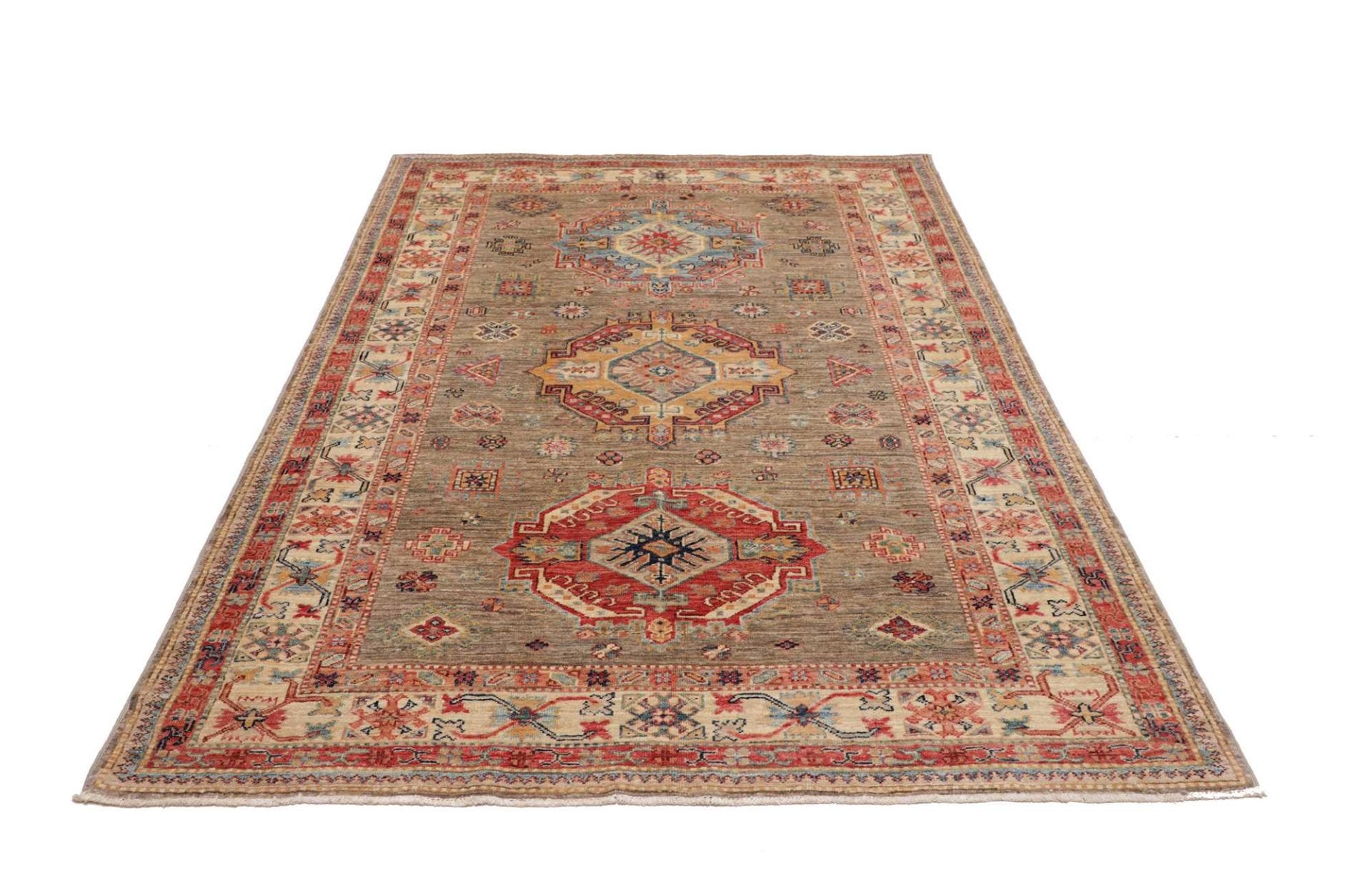 Kazak Orientteppich 150 × 210 cm aus Wolle, handgeknüpft