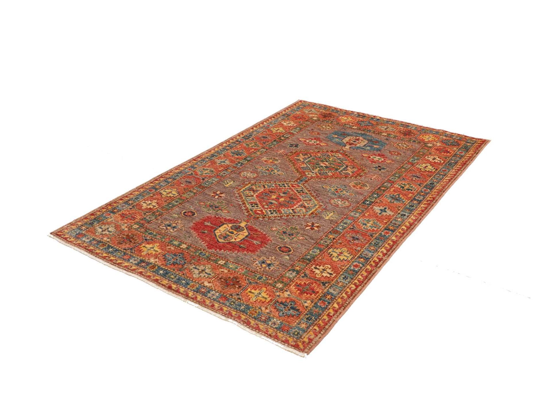 Kazak Orientteppich 127 × 186 cm aus Wolle, handgeknüpft