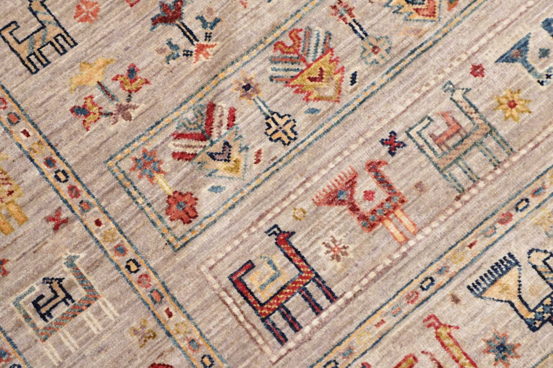 Samarkand Orientteppich aus Pakistan, 124 × 187 cm