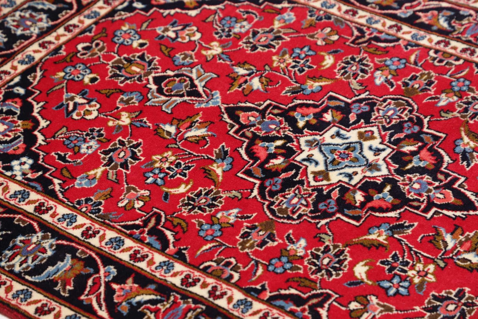 Kashan Perserteppich 103 × 145 cm aus Wolle, handgeknüpft