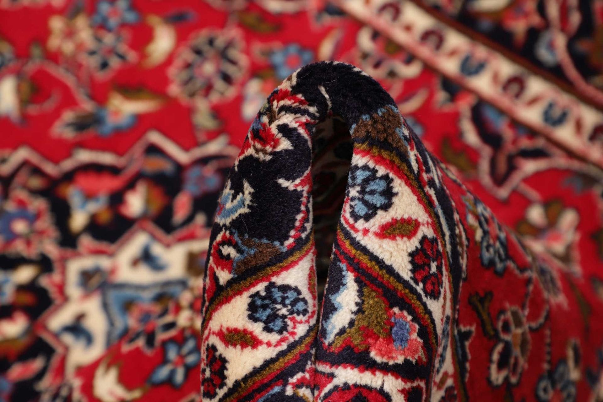 Kashan Perserteppich 103 × 145 cm aus Wolle, handgeknüpft