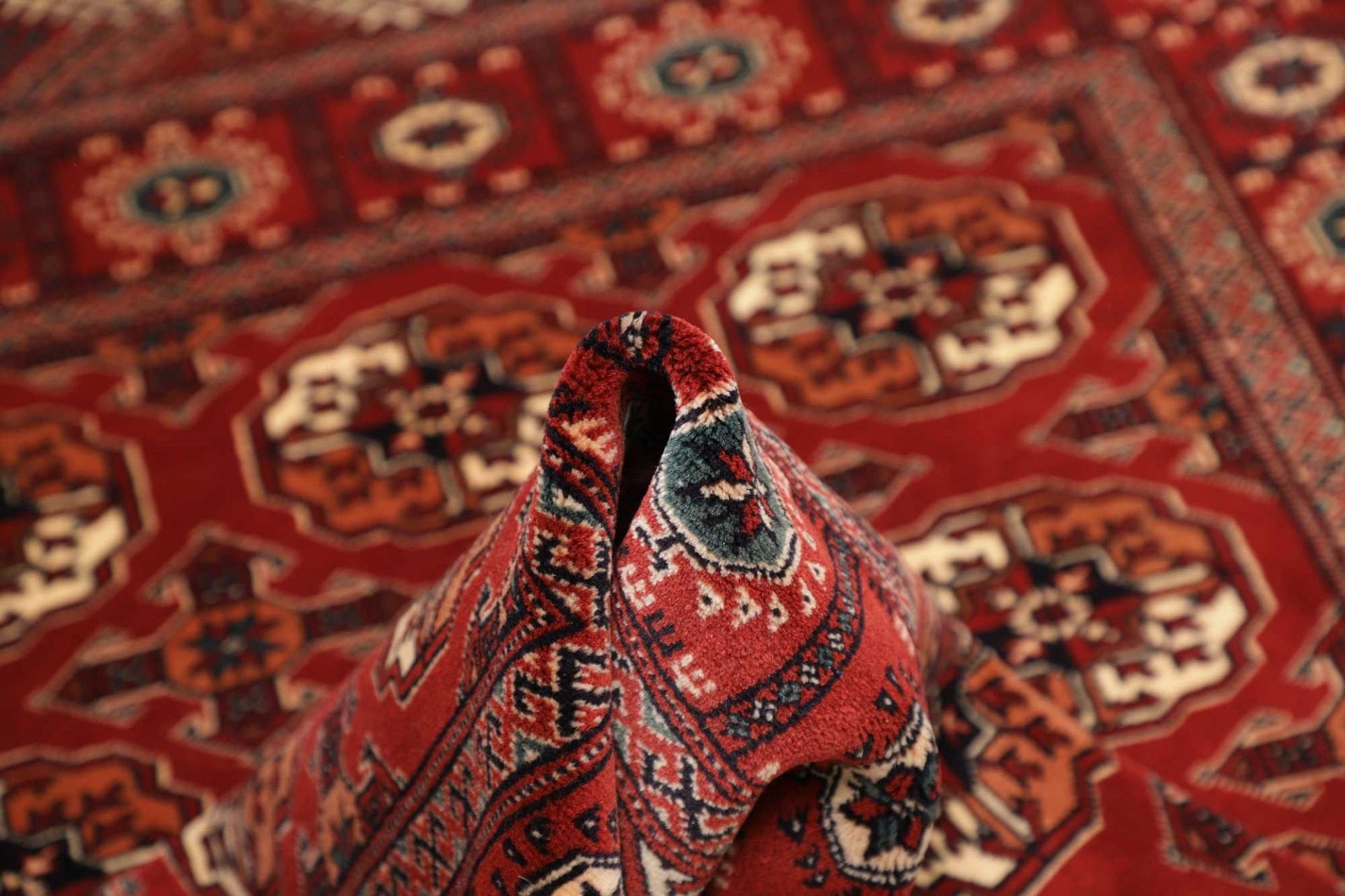 Turkmen Perserteppich aus Iran, 111 × 150 cm
