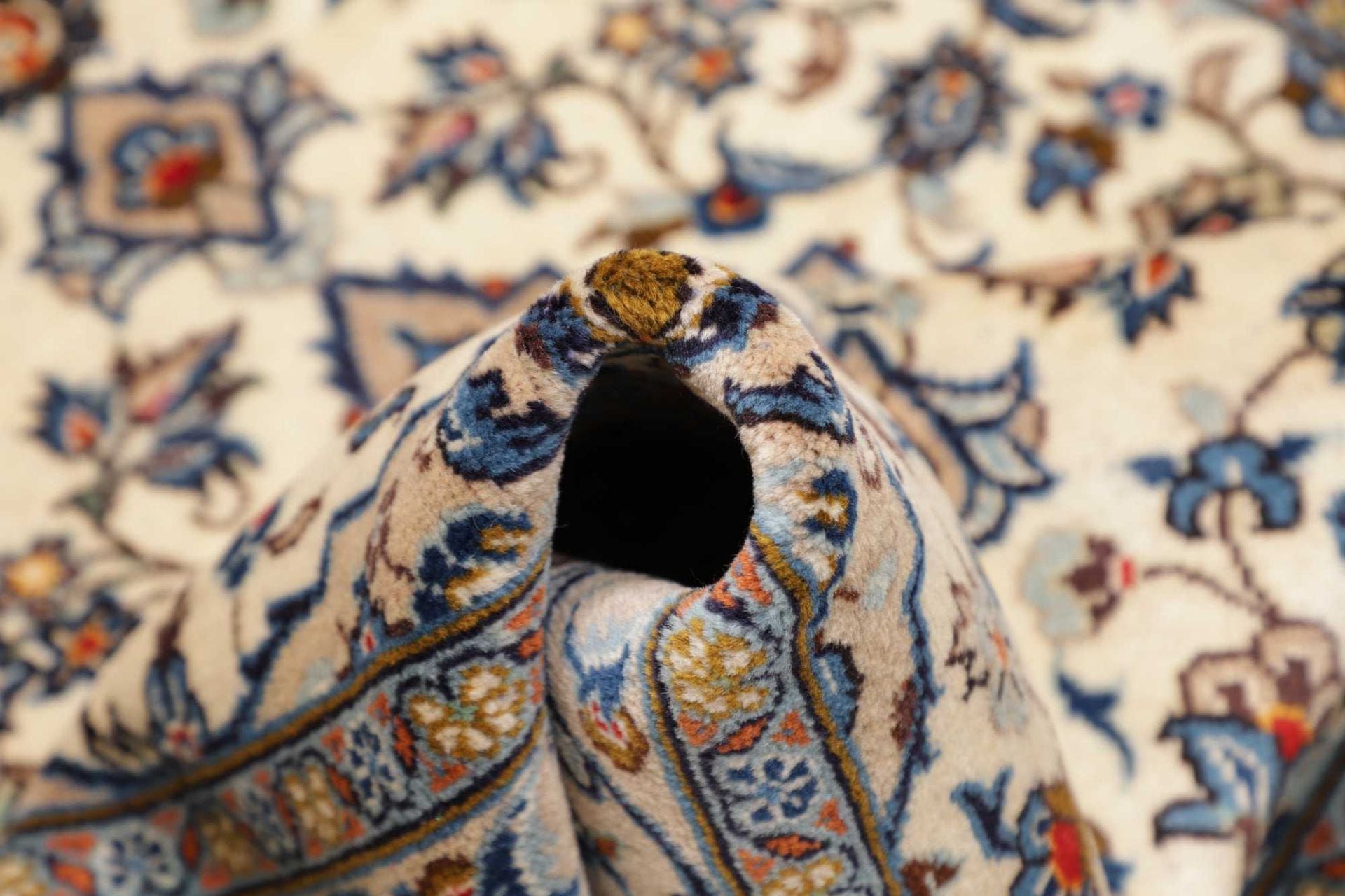 Kashan Perserteppich 100 × 145 cm aus Wolle, handgeknüpft