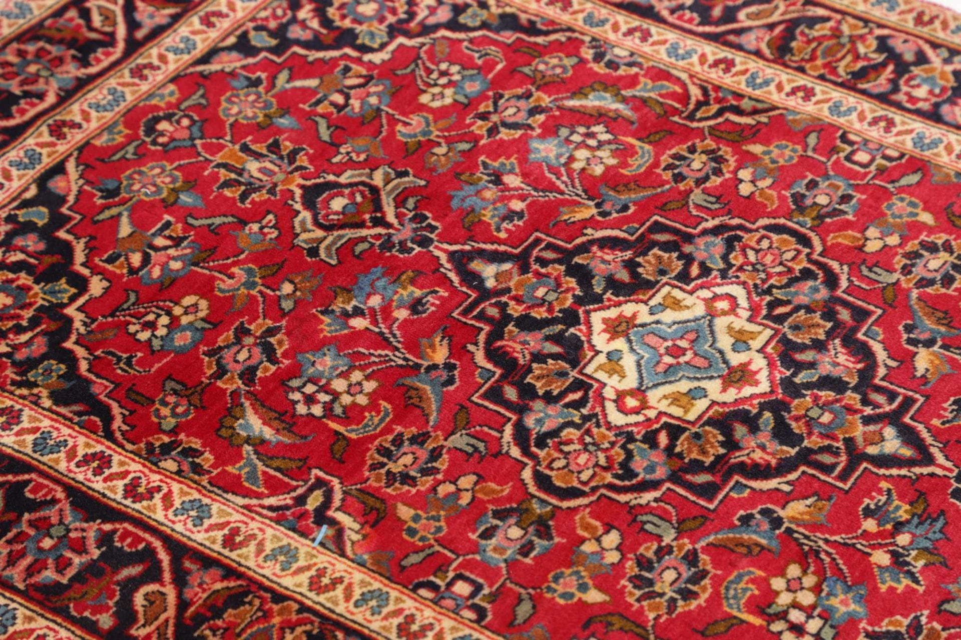 Handgeknüpfter Kashan Perserteppich 100 × 140 cm