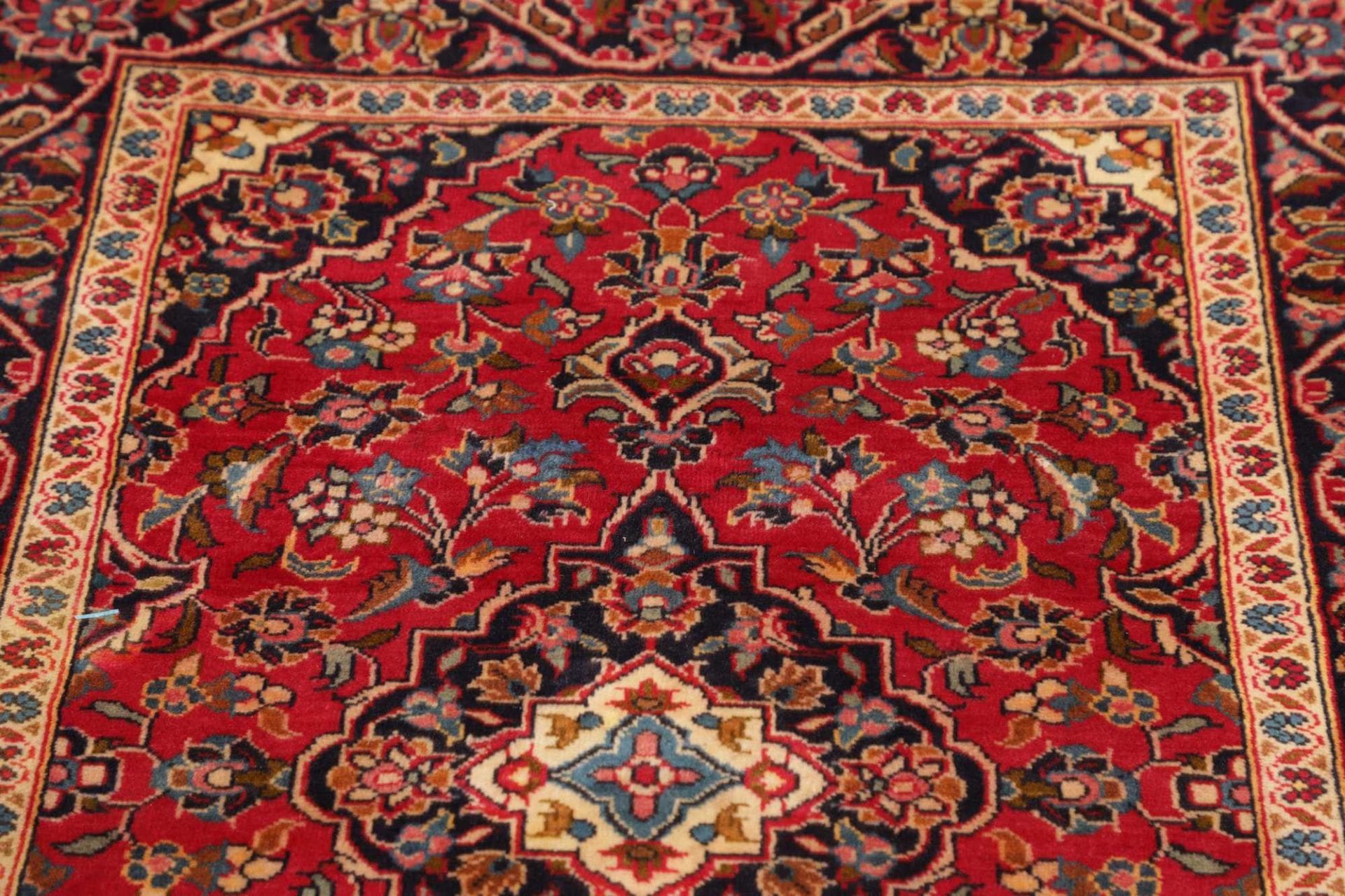 Handgeknüpfter Kashan Perserteppich 100 × 140 cm