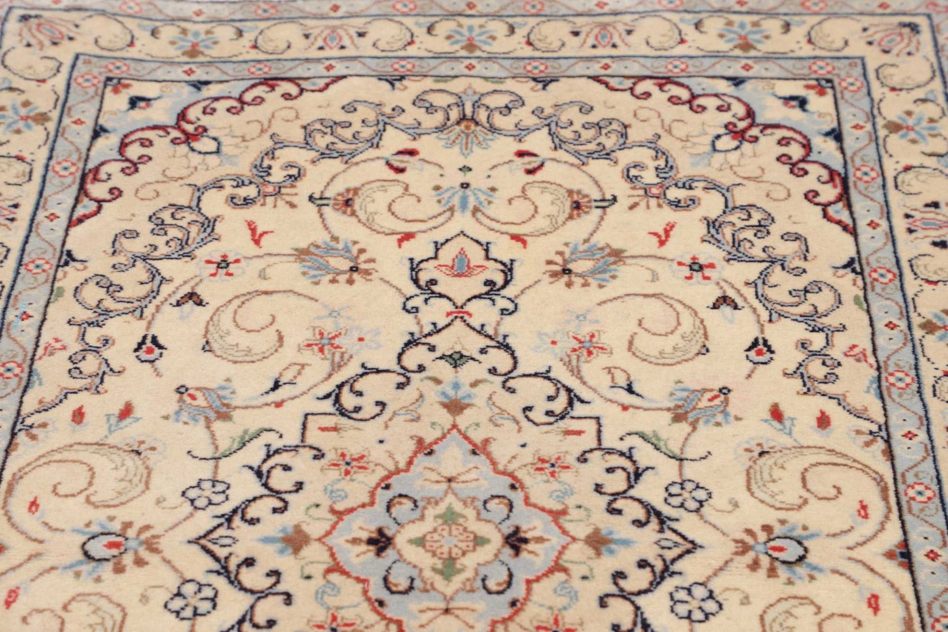 Kashan Perserteppich aus Iran, 99 × 148 cm