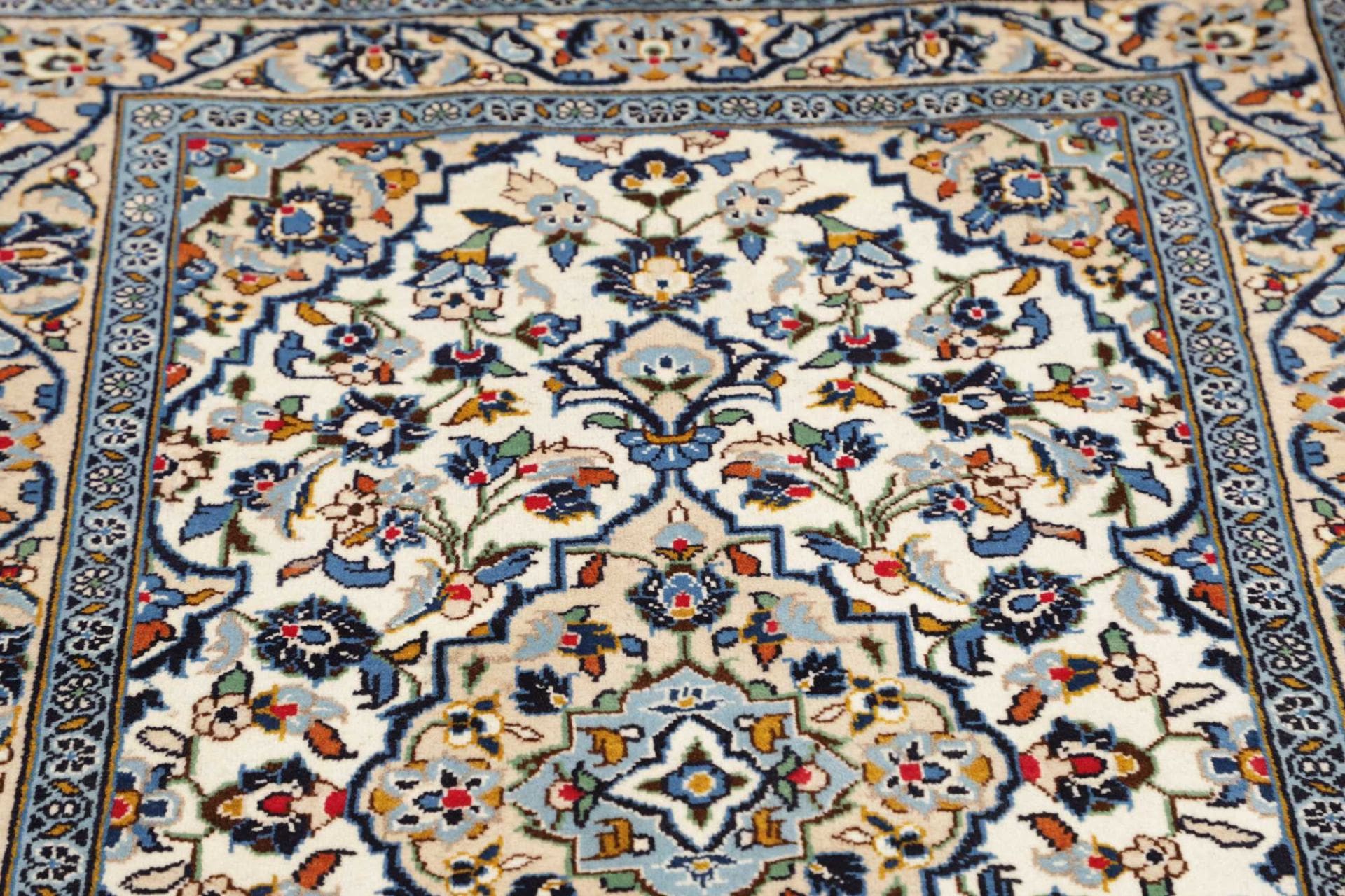 Kashan Perserteppich 99 × 150 cm aus Wolle, handgeknüpft
