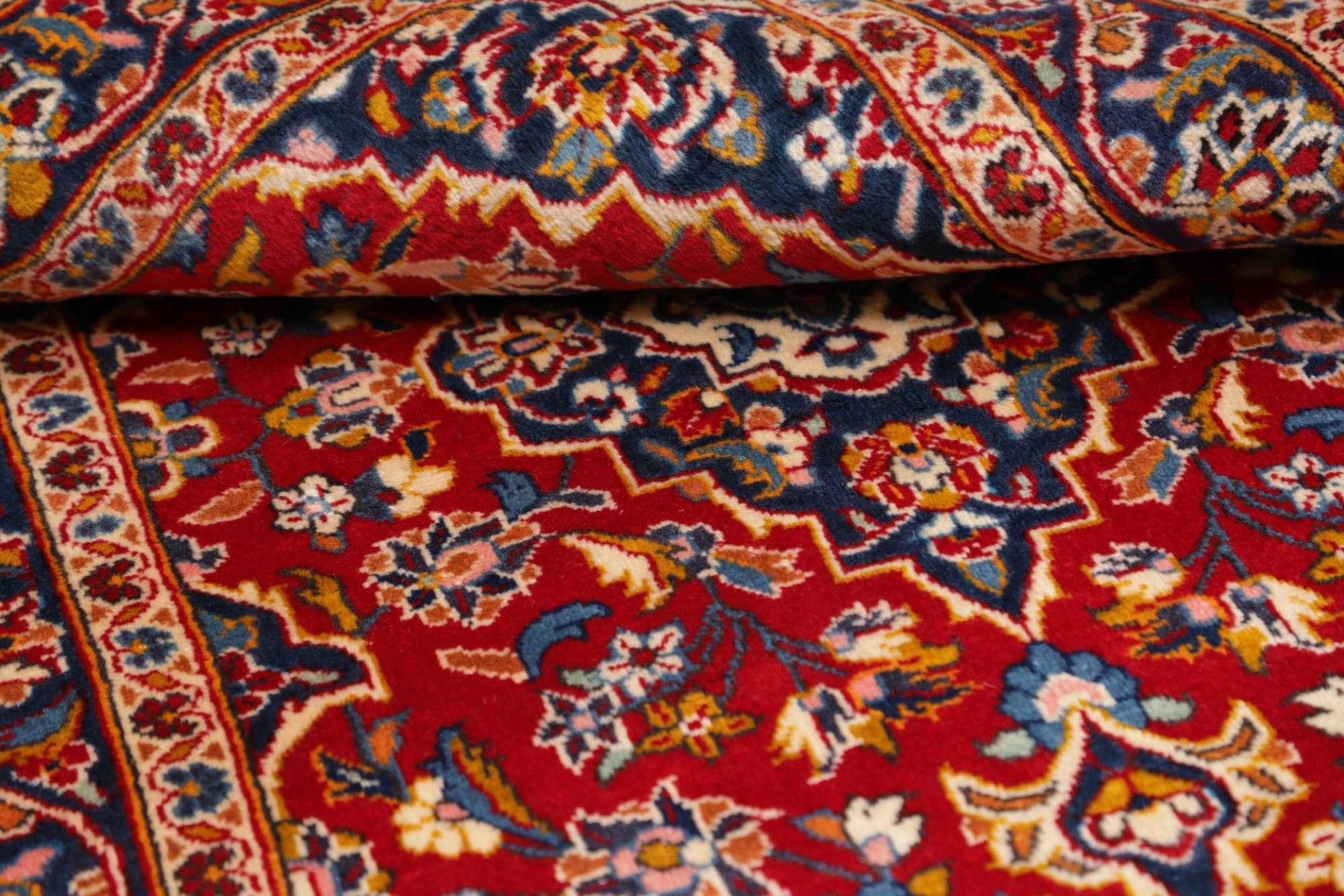 Handgeknüpfter Kashan Perserteppich, 101 × 146 cm, Wolle