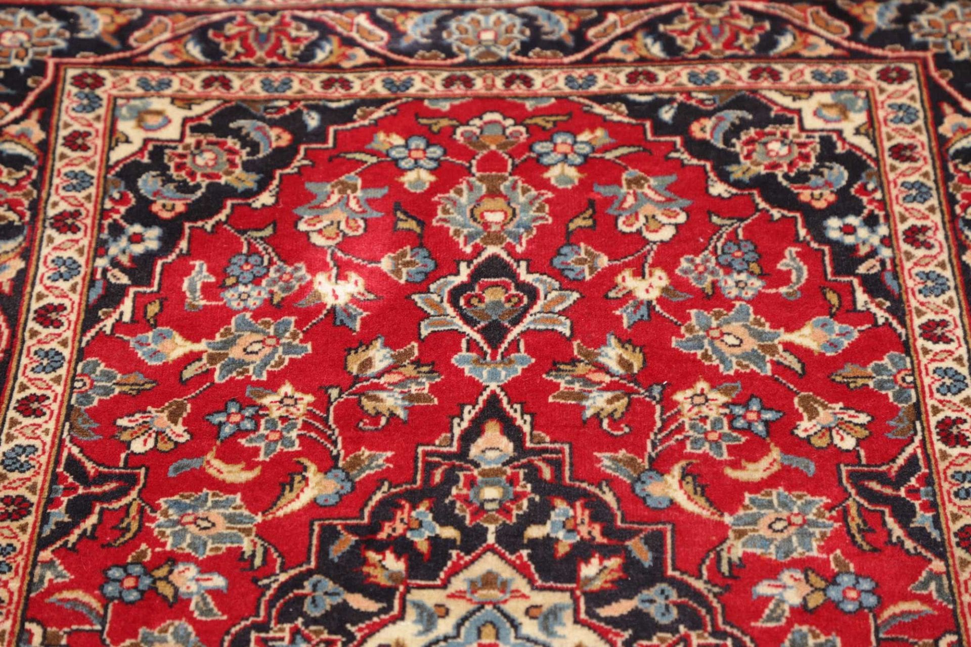 Handgeknüpfter Kashan Perserteppich 99 × 153 cm