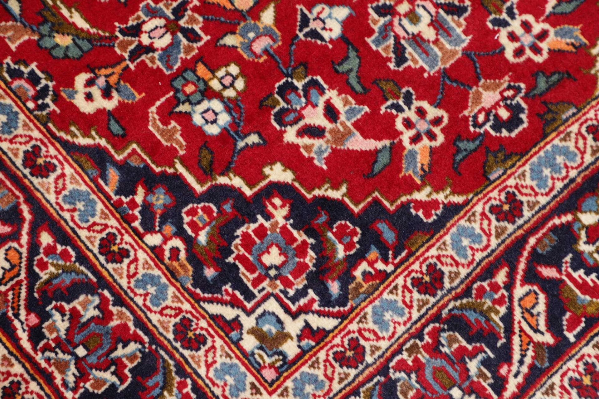 Handgeknüpfter Kashan Perserteppich, 101 × 153 cm, Wolle