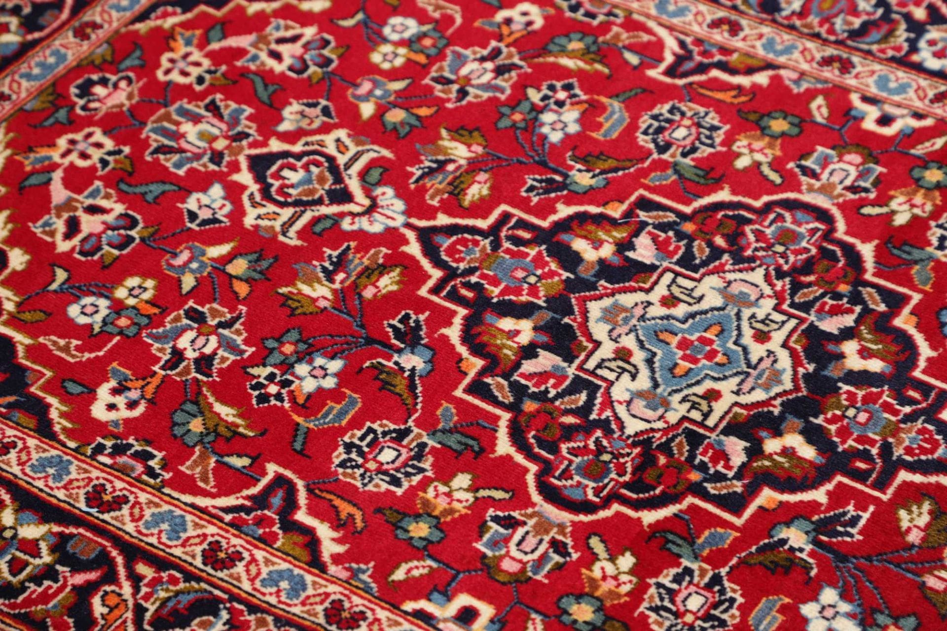 Handgeknüpfter Kashan Perserteppich, 101 × 153 cm, Wolle
