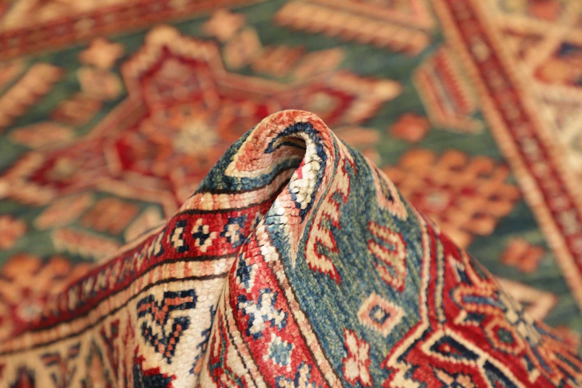 Kazak Orientteppich aus Pakistan, 95 × 140 cm