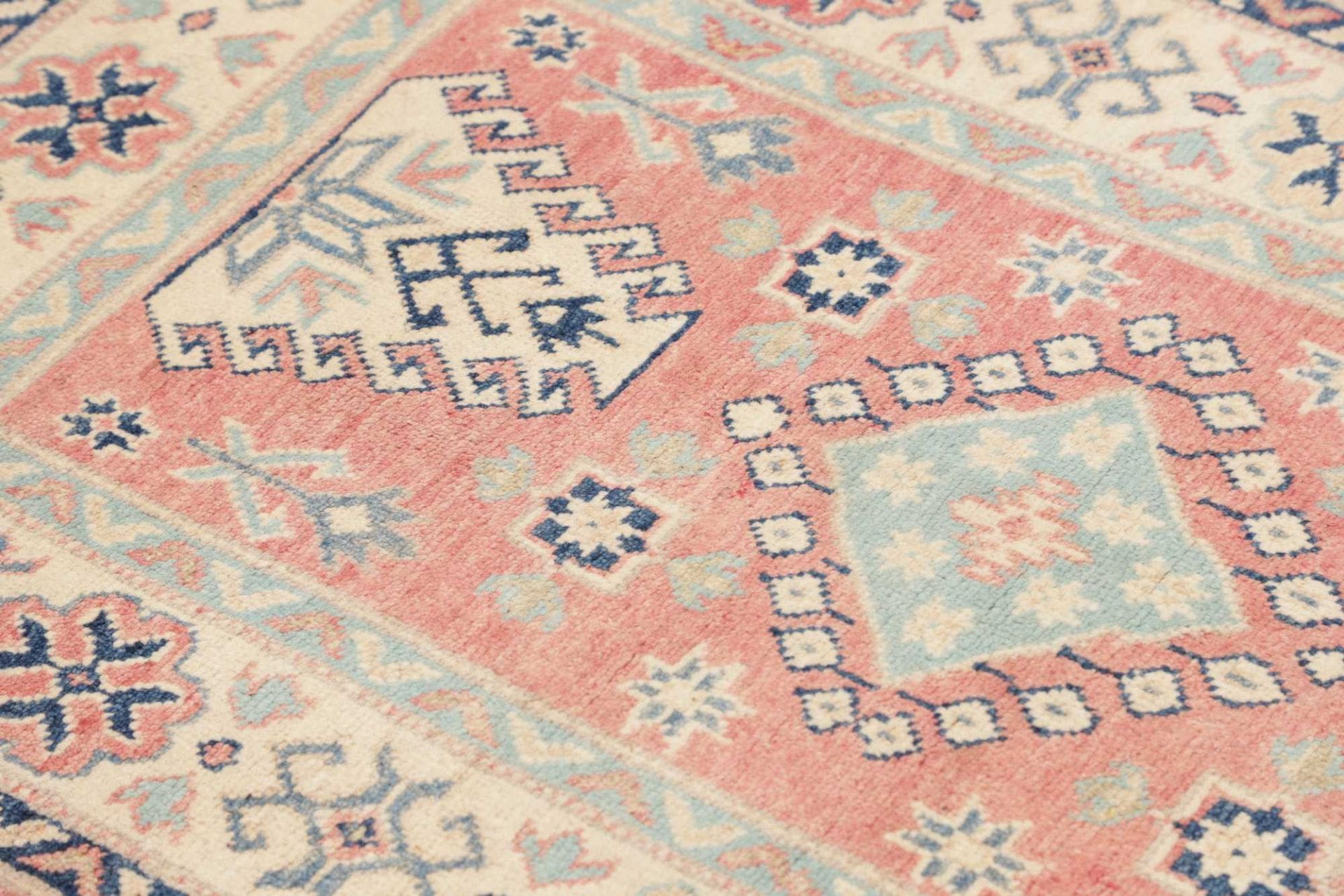 kazak-orientteppich-82-x-131-cm-geometrisches-muster-handgeknupft-6 Handgeknüpfter Kazak Orientteppich, 82 × 131 cm, Wolle