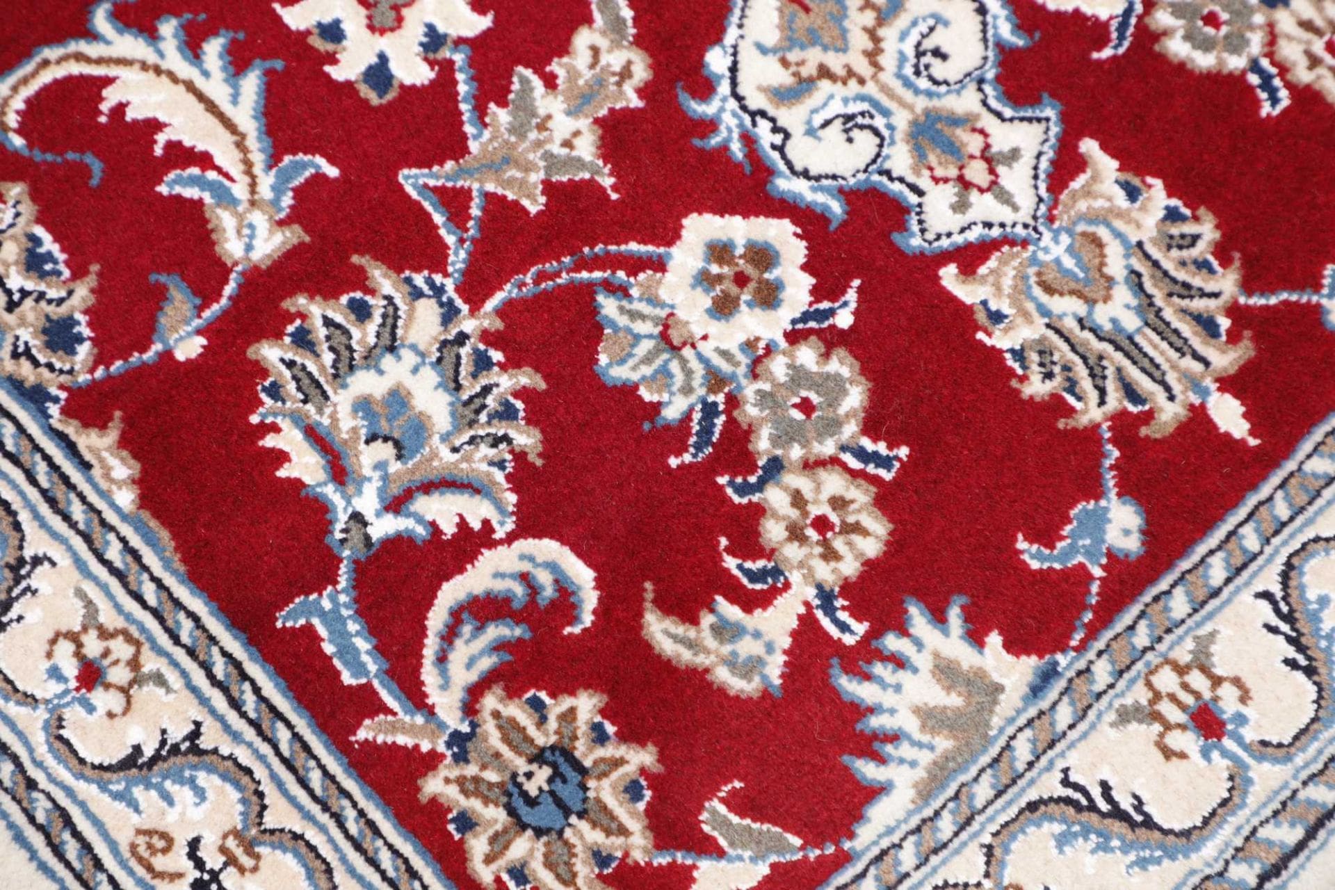 Nain Perserteppich aus Iran, 86 × 293 cm