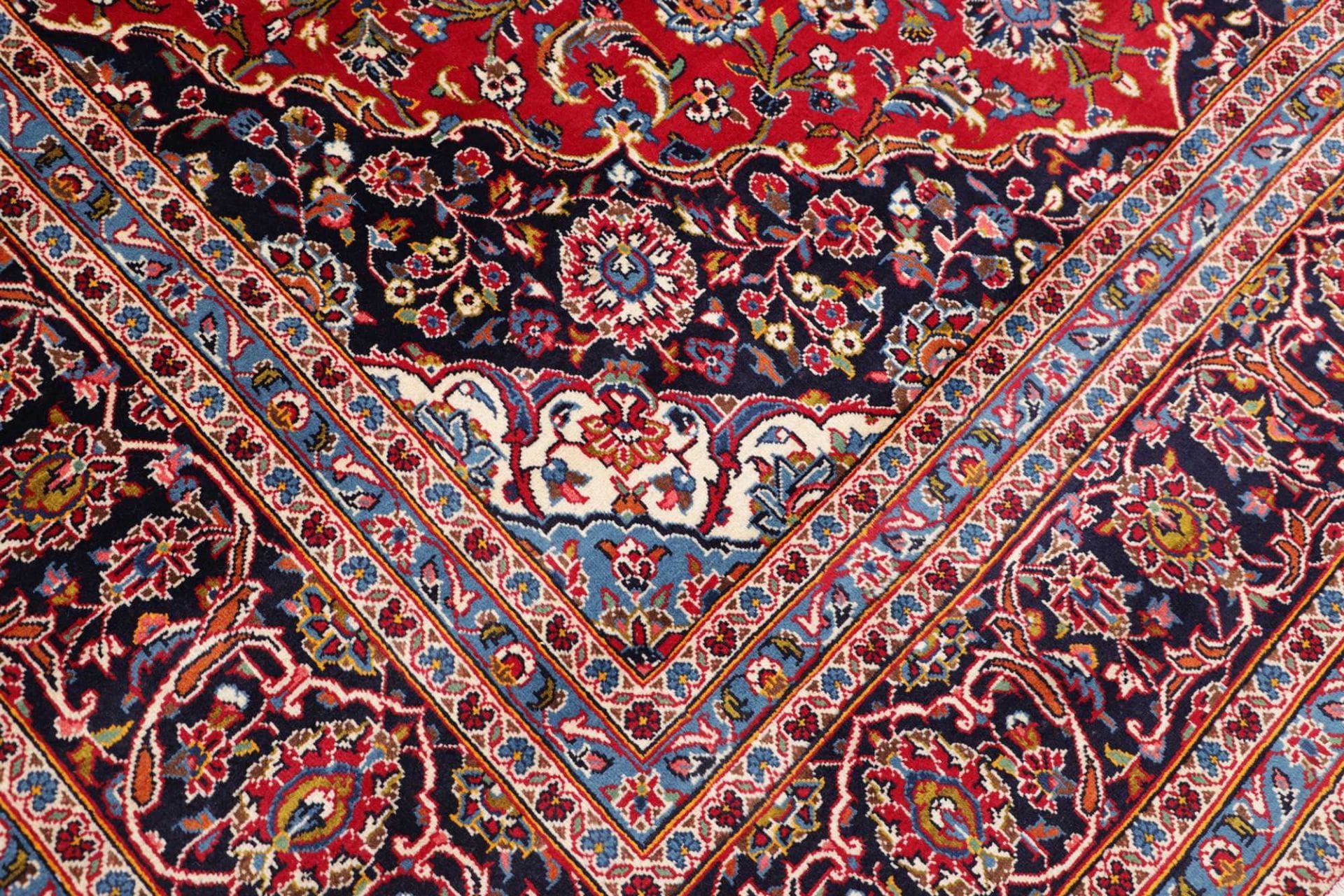 Kashan Perserteppich aus Iran, 248 × 387 cm