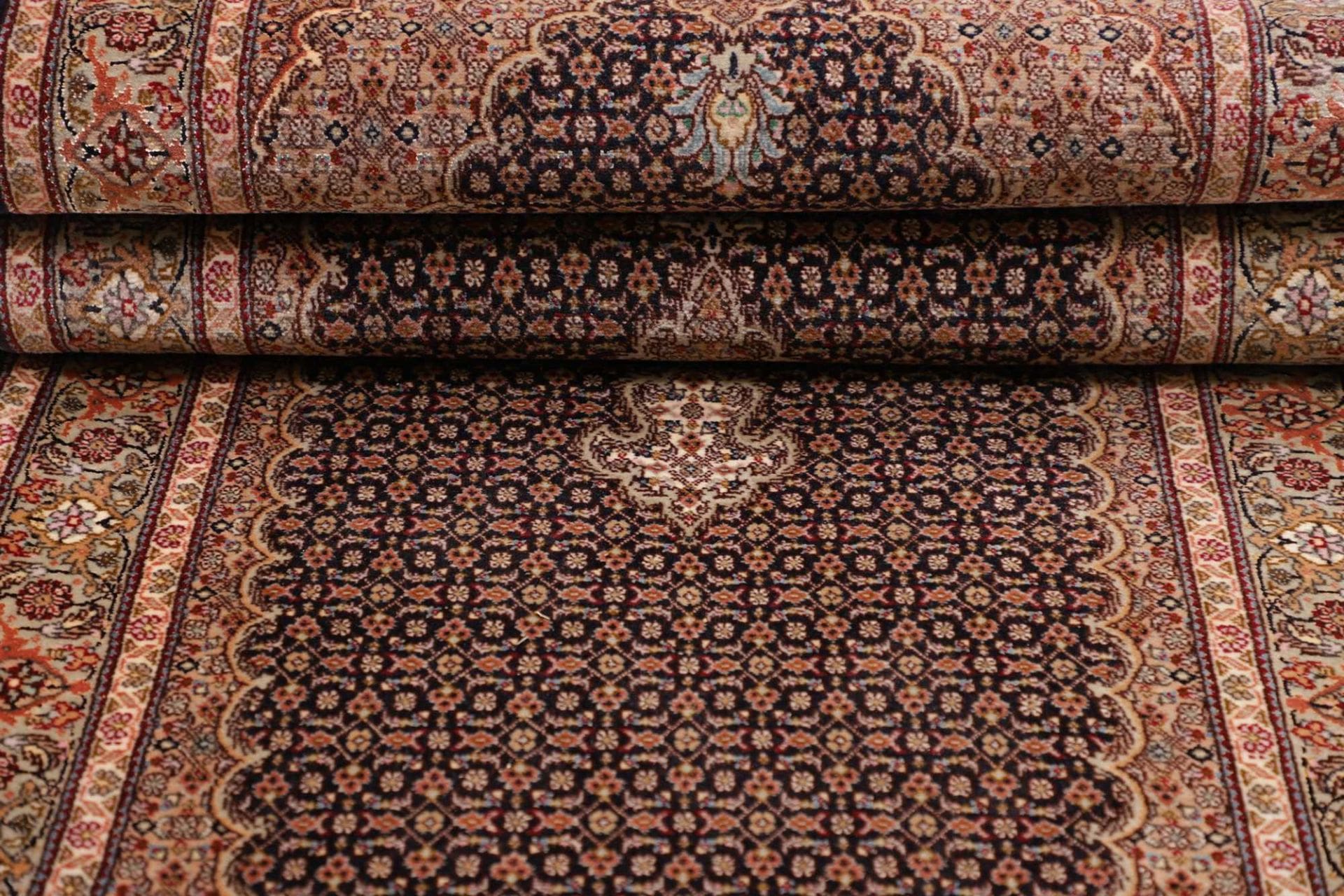 Handgeknüpfter Täbriz Perserteppich 88 × 252 cm